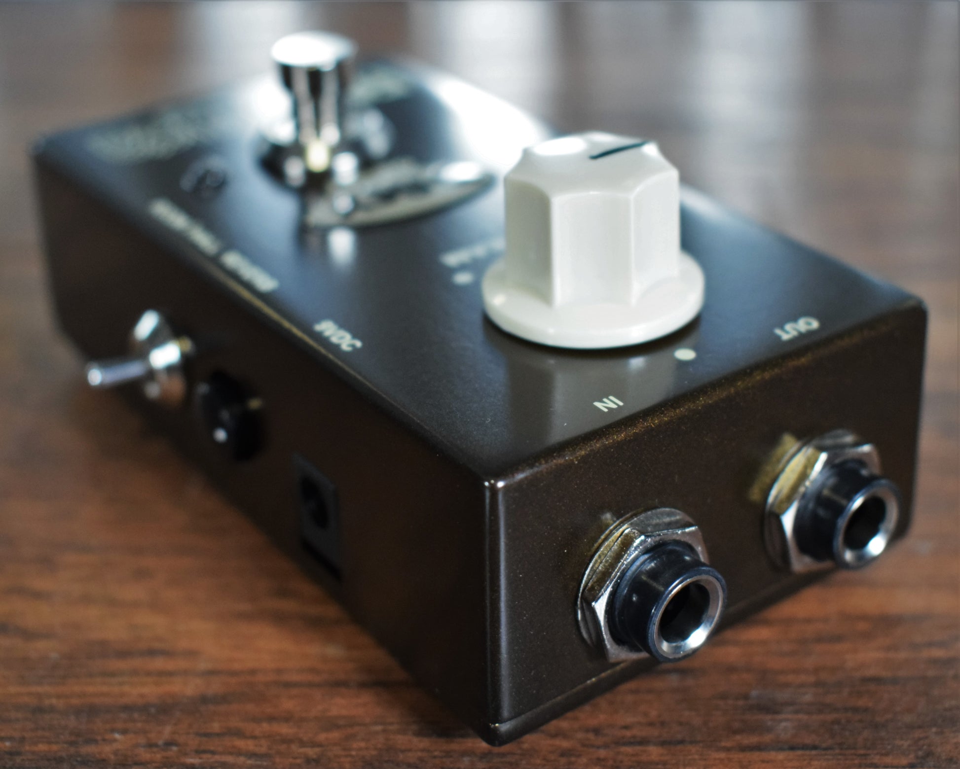 fat shuga pedal T-Rex Fat Shuga Reverb Guitar Effect Pedal – Specialty Traders