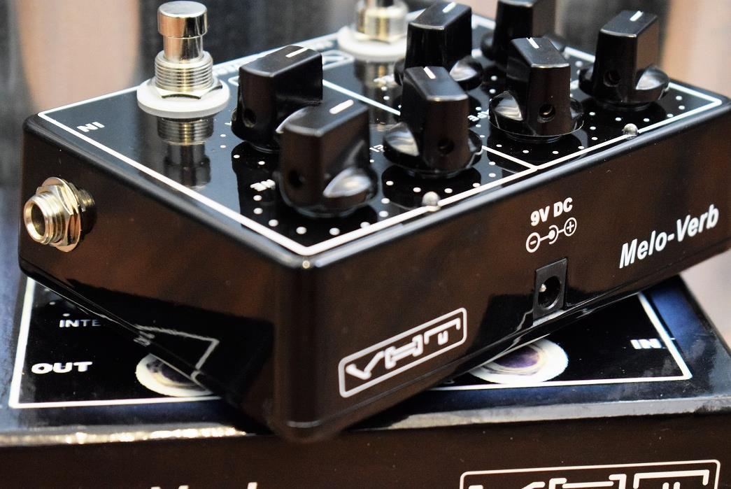 VHT Amplification AV-MV1 Melo-Verb Tremolo & Reverb Dual Guitar Effect Pedal