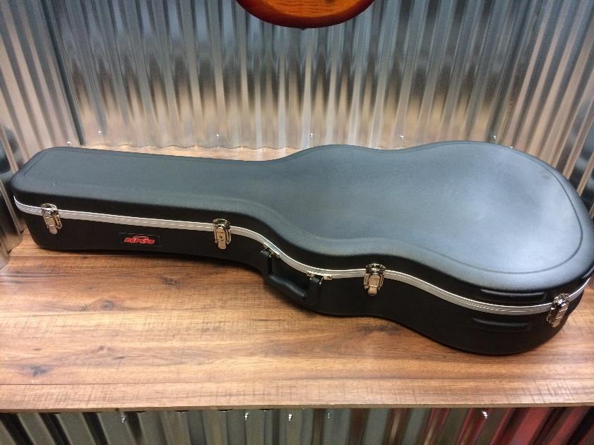 SKB Cases 1SKB-8 Acoustic or Electric Dreadnought Guitar Case *