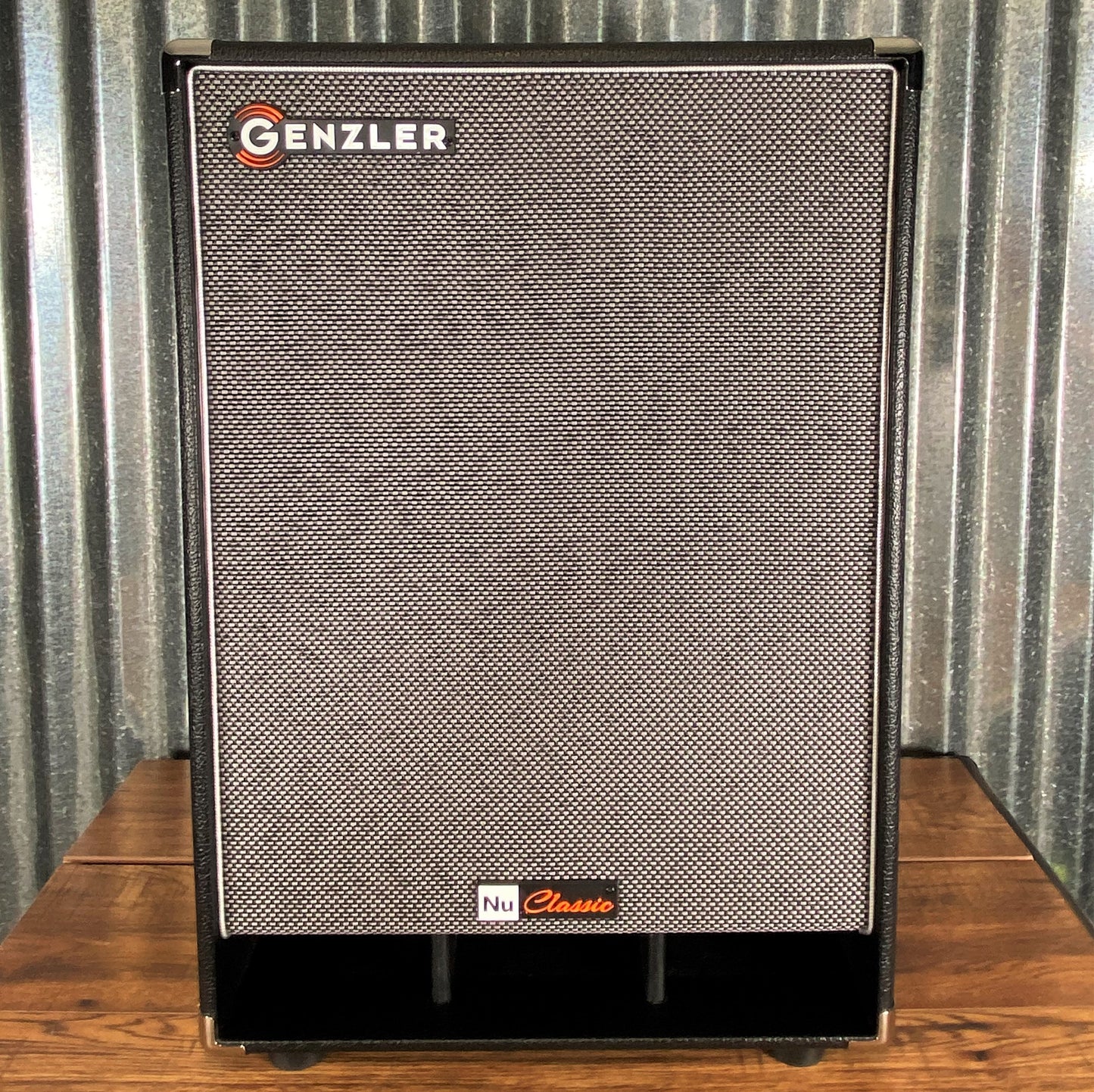 Genzler NC-115T NU CLASSIC 115T 1x15 & Tweeter 400 Watt 8 Ohm Bass Amplifier Speaker Cabinet