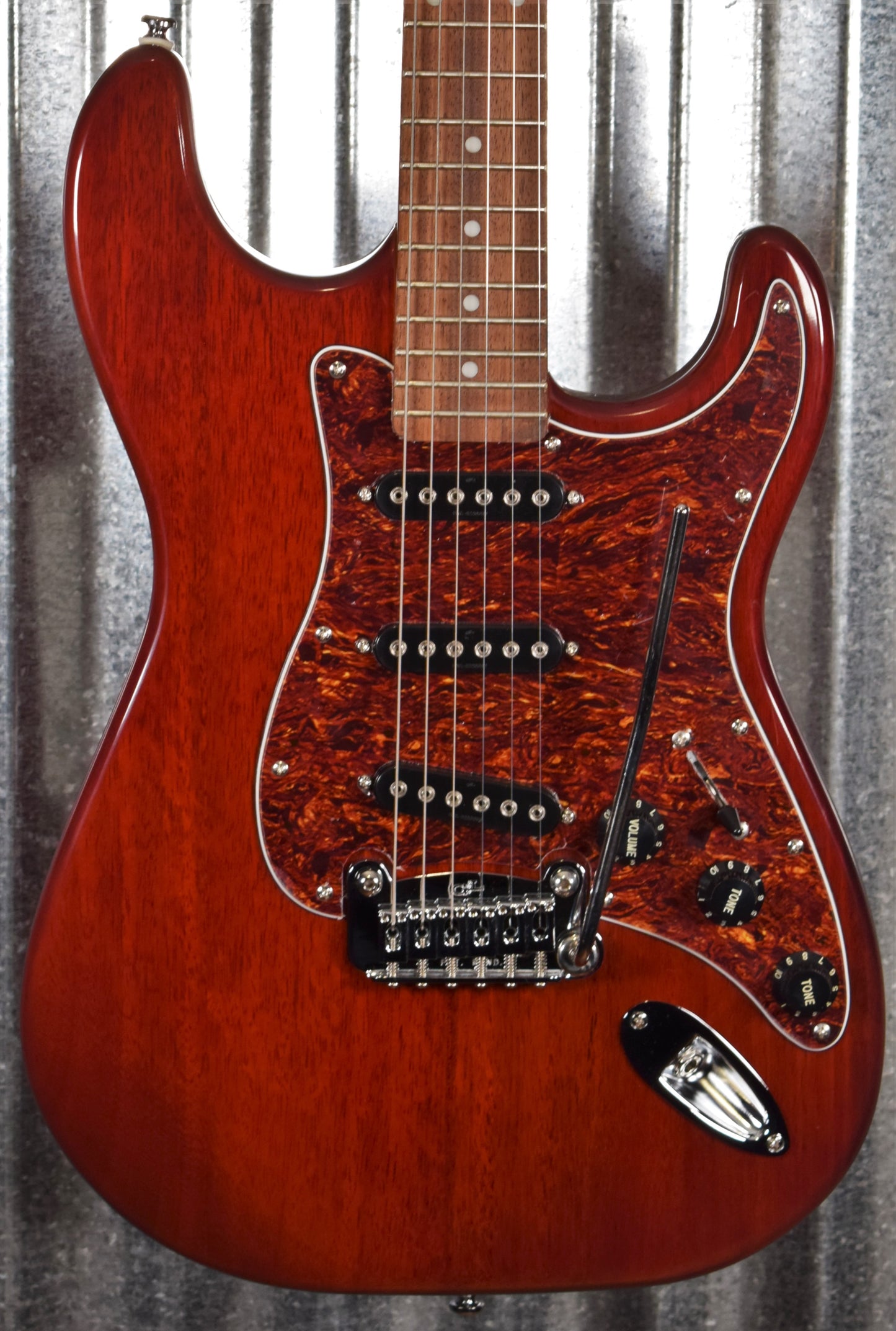 G&L Tribute S500 Irish Ale Guitar S-500 #3563 Demo