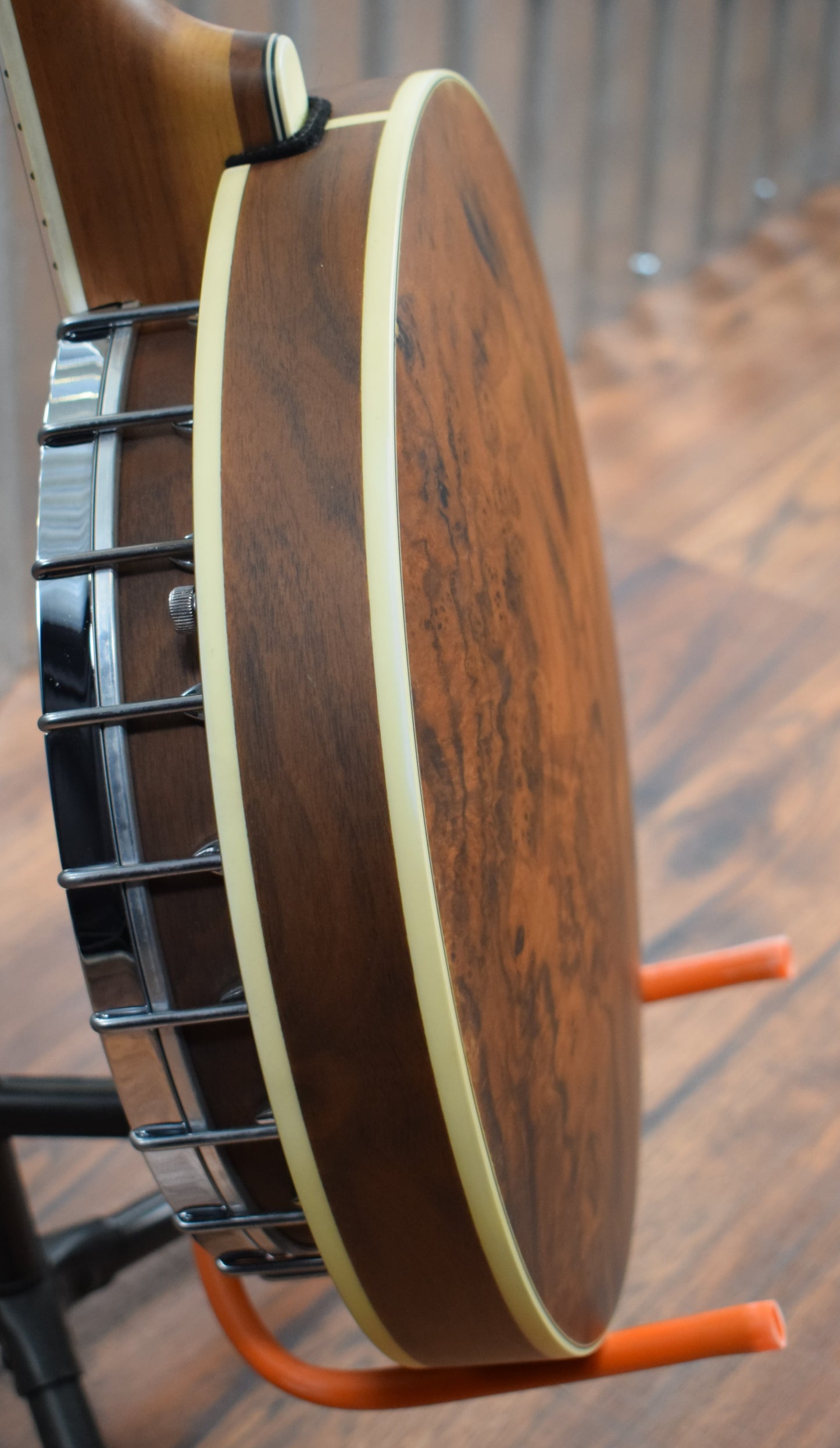 Ortega Guitars Falcon OBJ550WTE-SNT Satin Walnut 4 String Tenor Banjo & Bag #0006