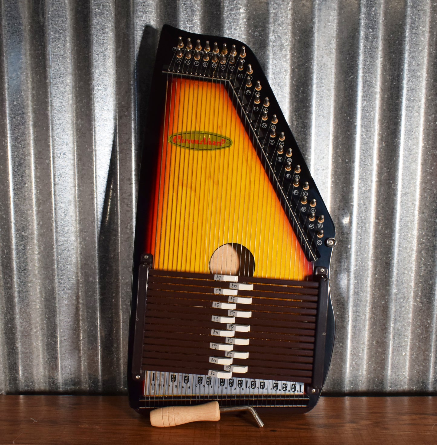 ChromaHarp CAP2515 15 Chord Auto Harp Used