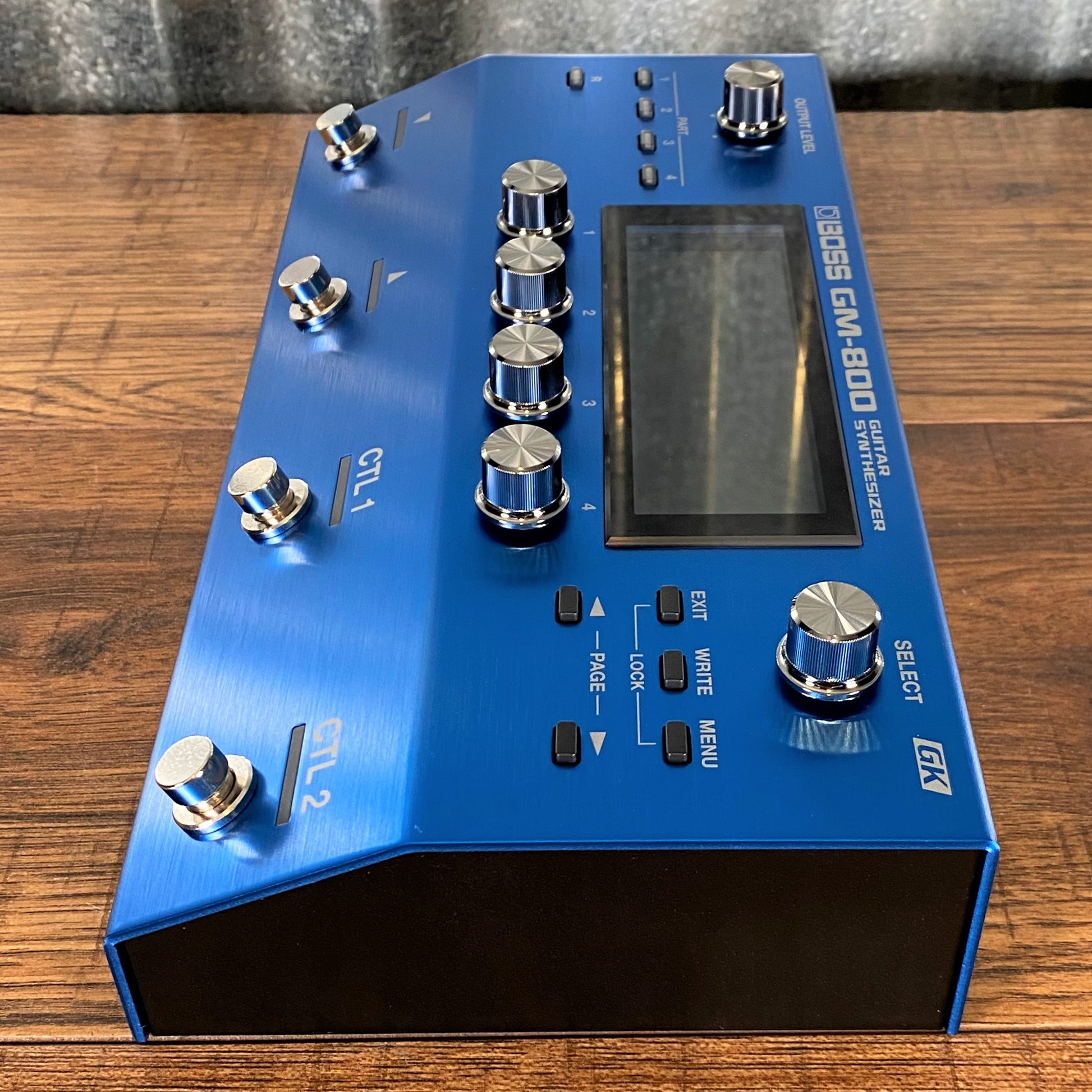 boss bass synth pedal Boss GM-800 Guitar & Bass Synthesizer Effect Pedal – Specialty Traders