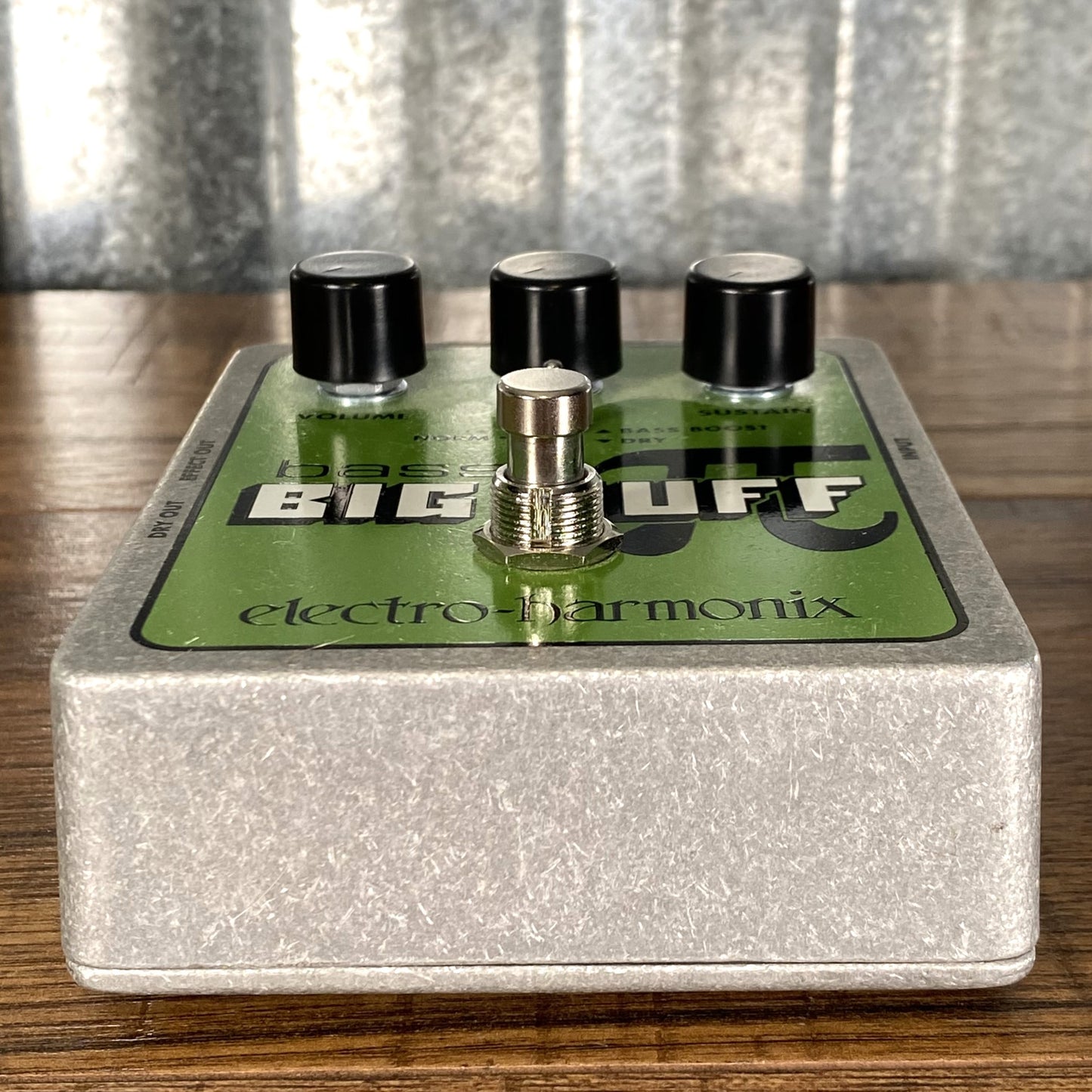 Electro-Harmonix EHX Bass Big Muff Pi Fuzz Distortion Sustainer Effect Pedal Used