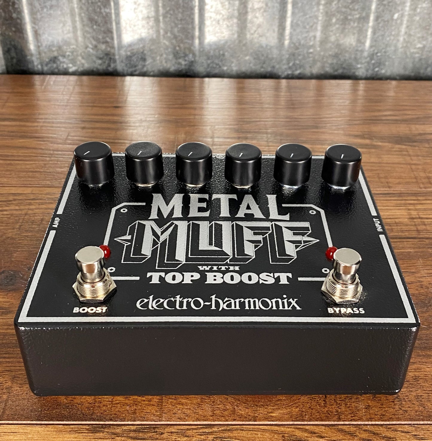 Electro-Harmonix EHX Metal Muff with Top Boost Distortion Guitar Effect Pedal Demo