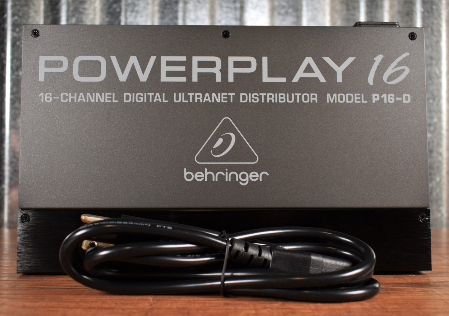 Behringer P16-D 16 Channel Utranet Distributor Hub