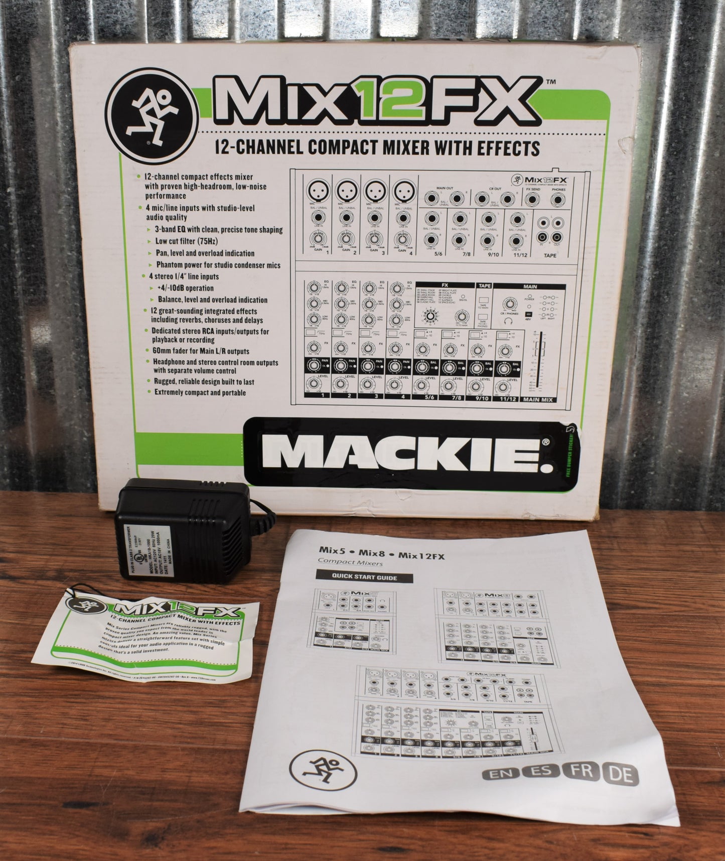 Mackie Mix12FX 12 Channel Compact PA Mixer with Effects Used