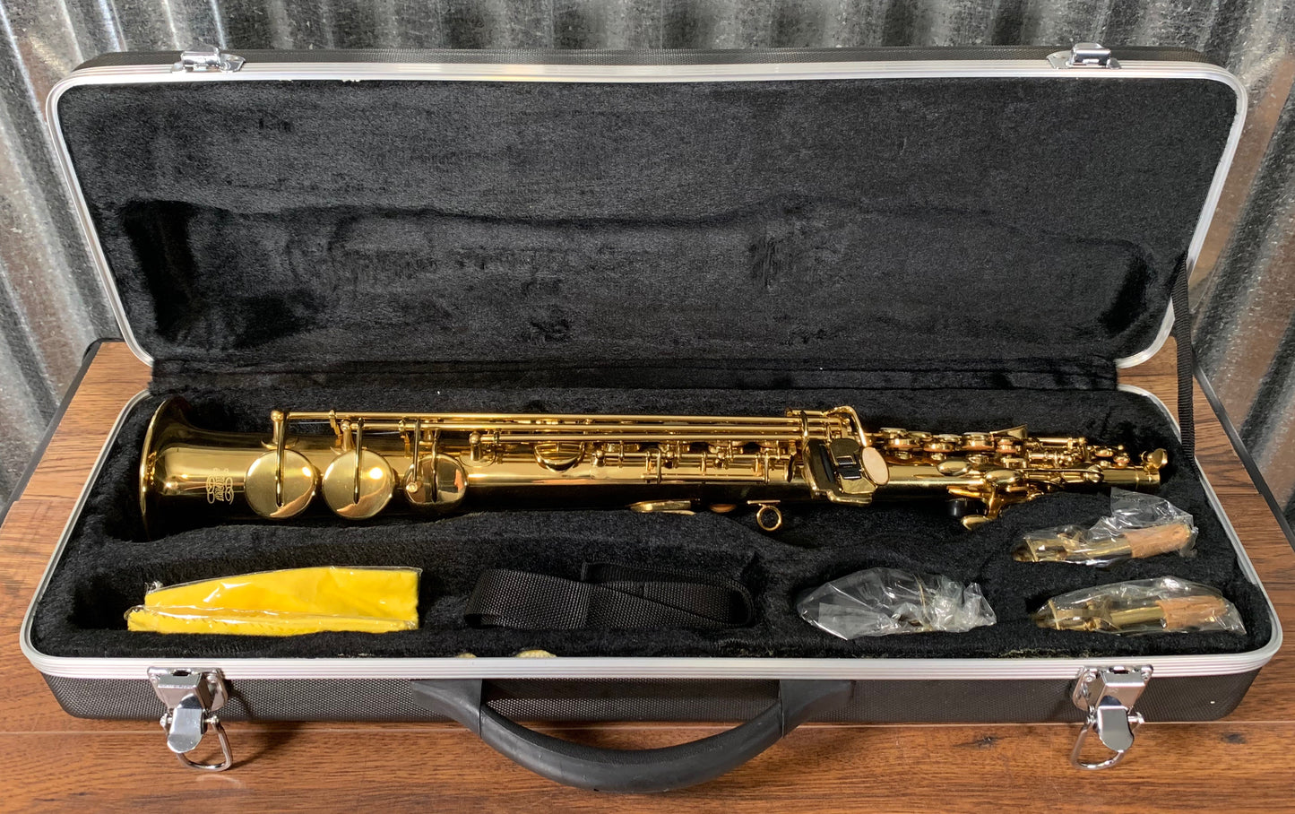 Lauren LSS100 Soprano Saxophone & Case #34 Used
