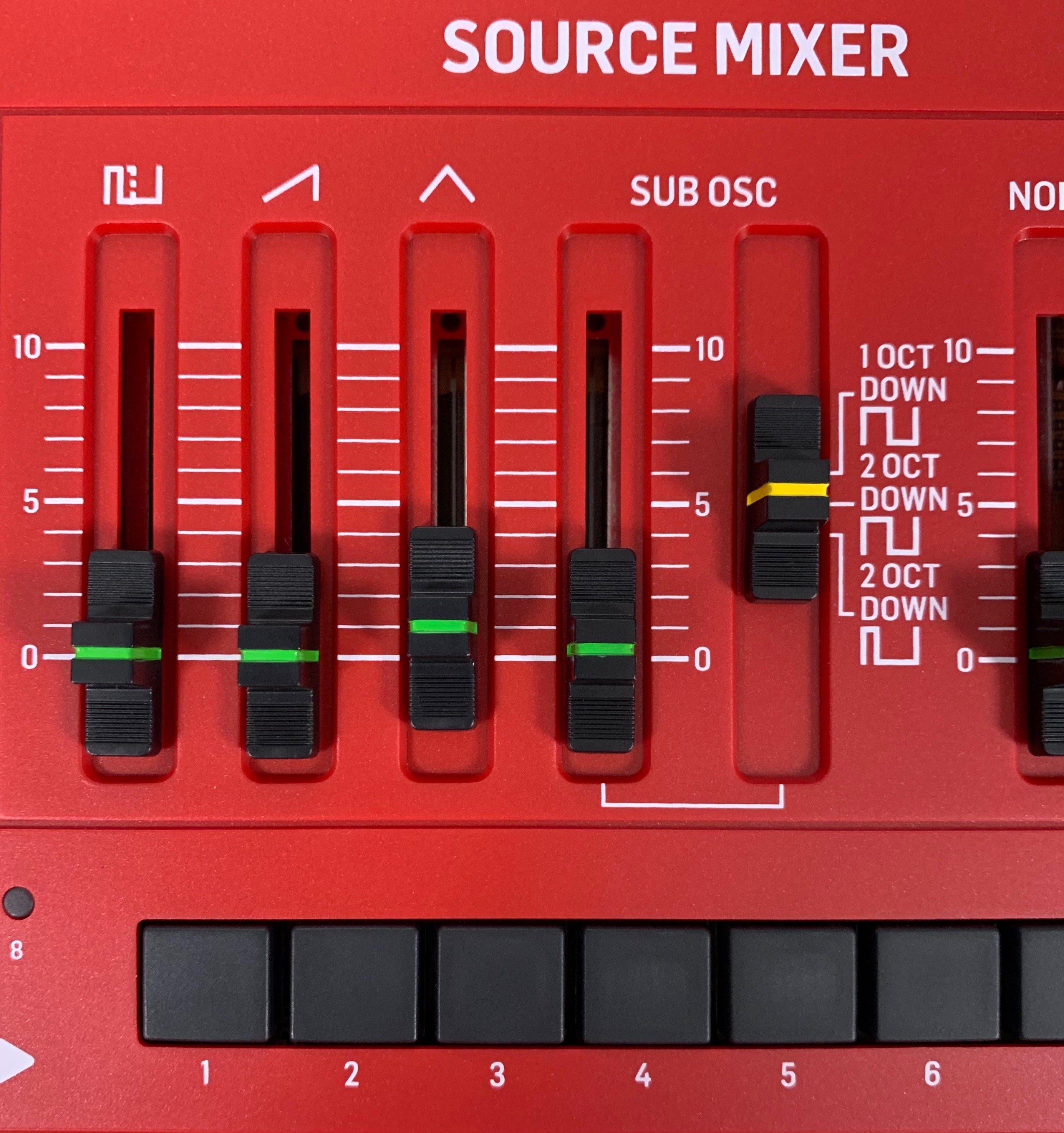 Behringer MS-101-RD 32 Key Analog Sequencer Synthesizer Red