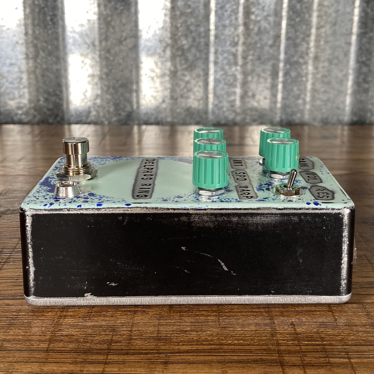 Footloose Effects Delphos Ring Silicon Fuzz Ring Modulator Guitar Effect Pedal Used