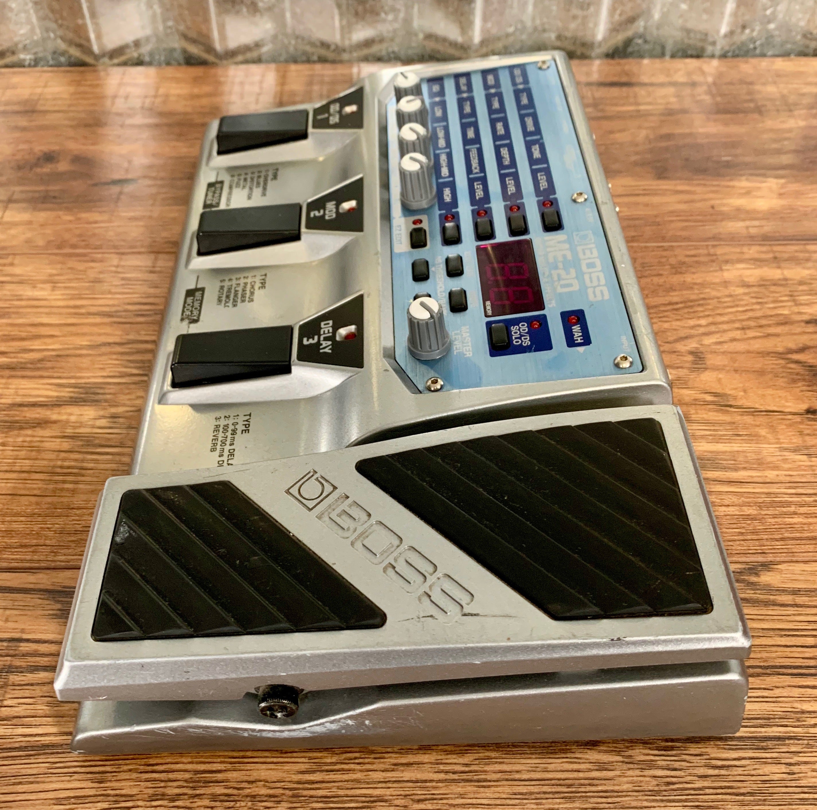 元箱入美品　BOSS ME-20 guitar multiple effects BOSS - ME-20 | Guitar Multiple Effects