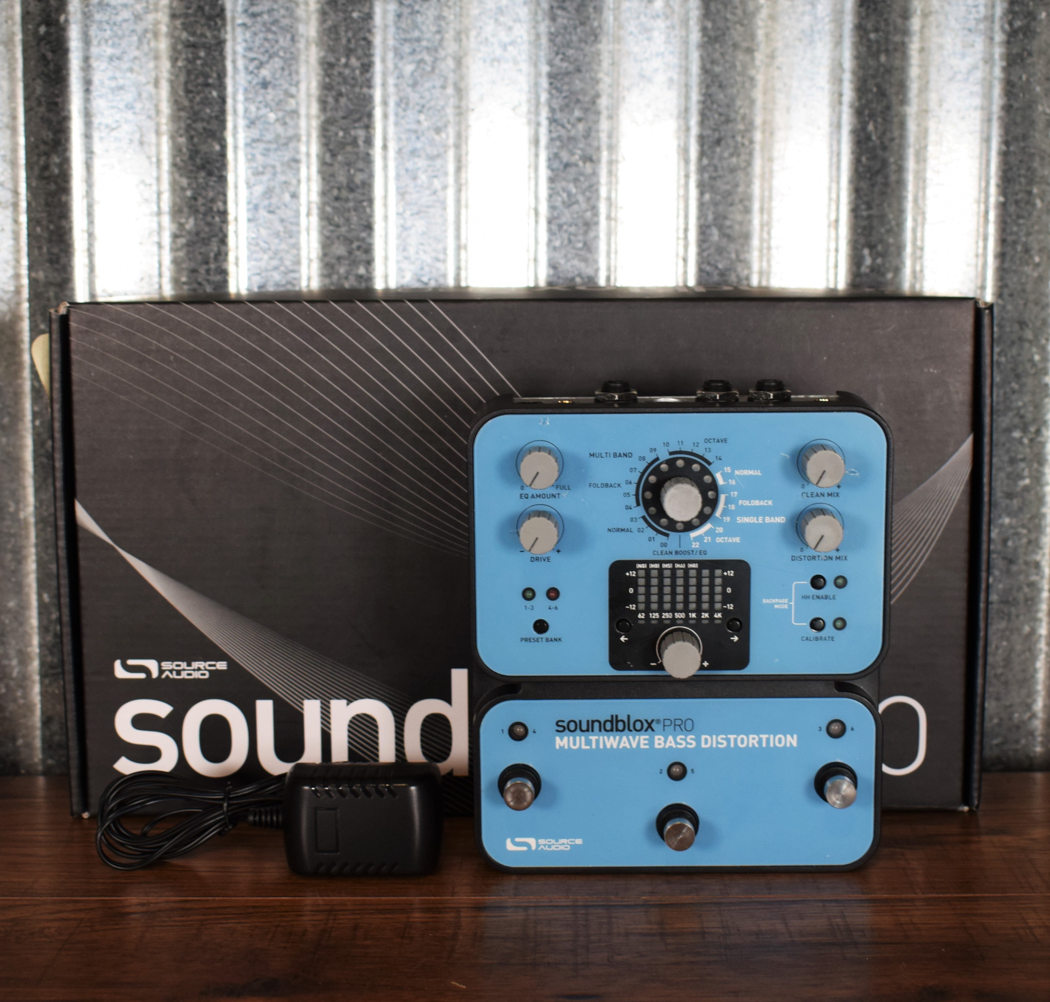 Source Audio SA141 Soundblox Pro Multiwave Bass Distortion Effect
