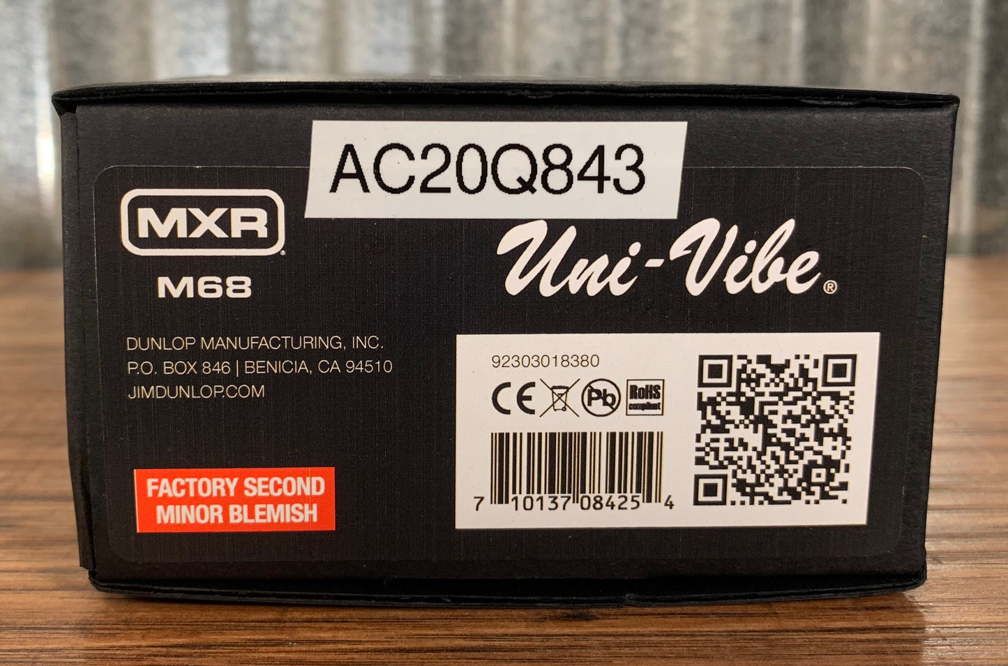 Dunlop MXR M68 Uni-vibe Chorus Vibrato Univibe Guitar Effect Pedal B Stock