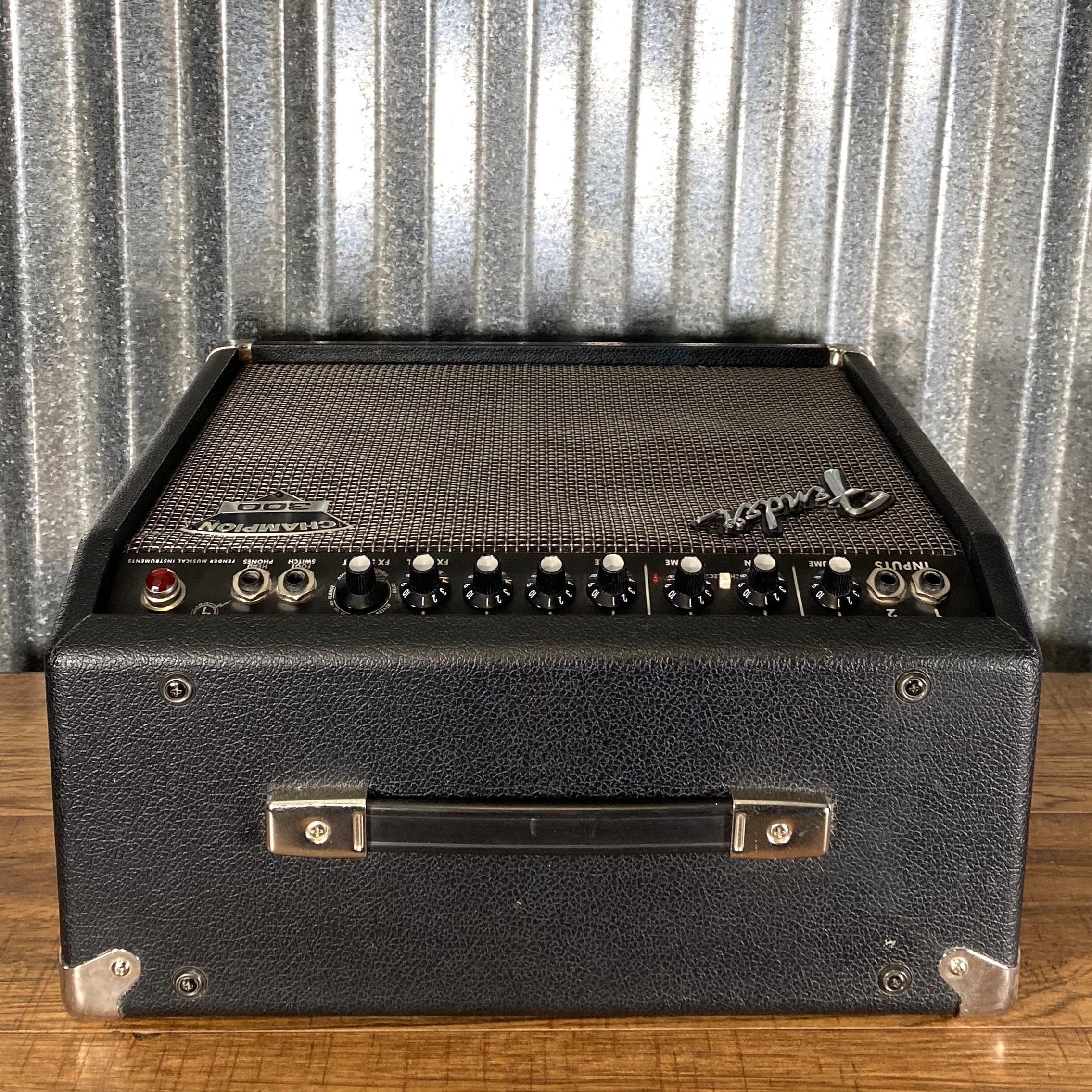 Fender champion 300 amp hotsell