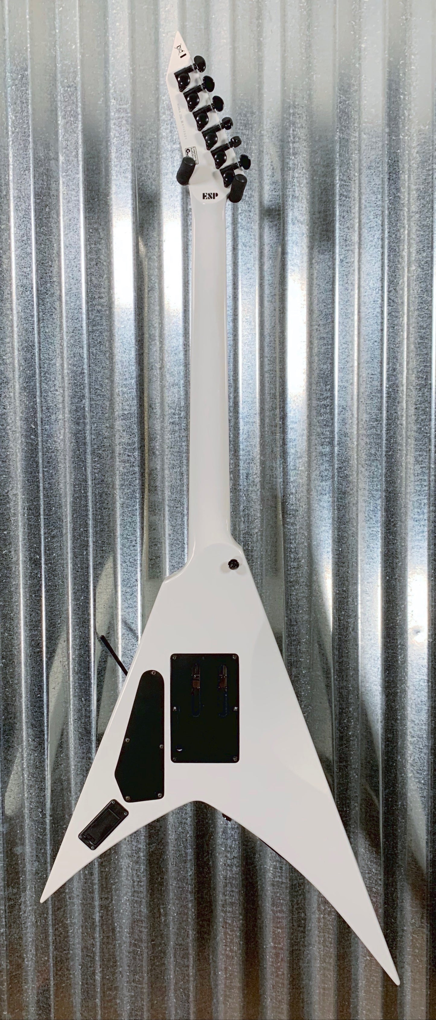 ESP LTD ALEXI-600 Scythe White Alexi Laiho V Guitar & Bag #2521 Used