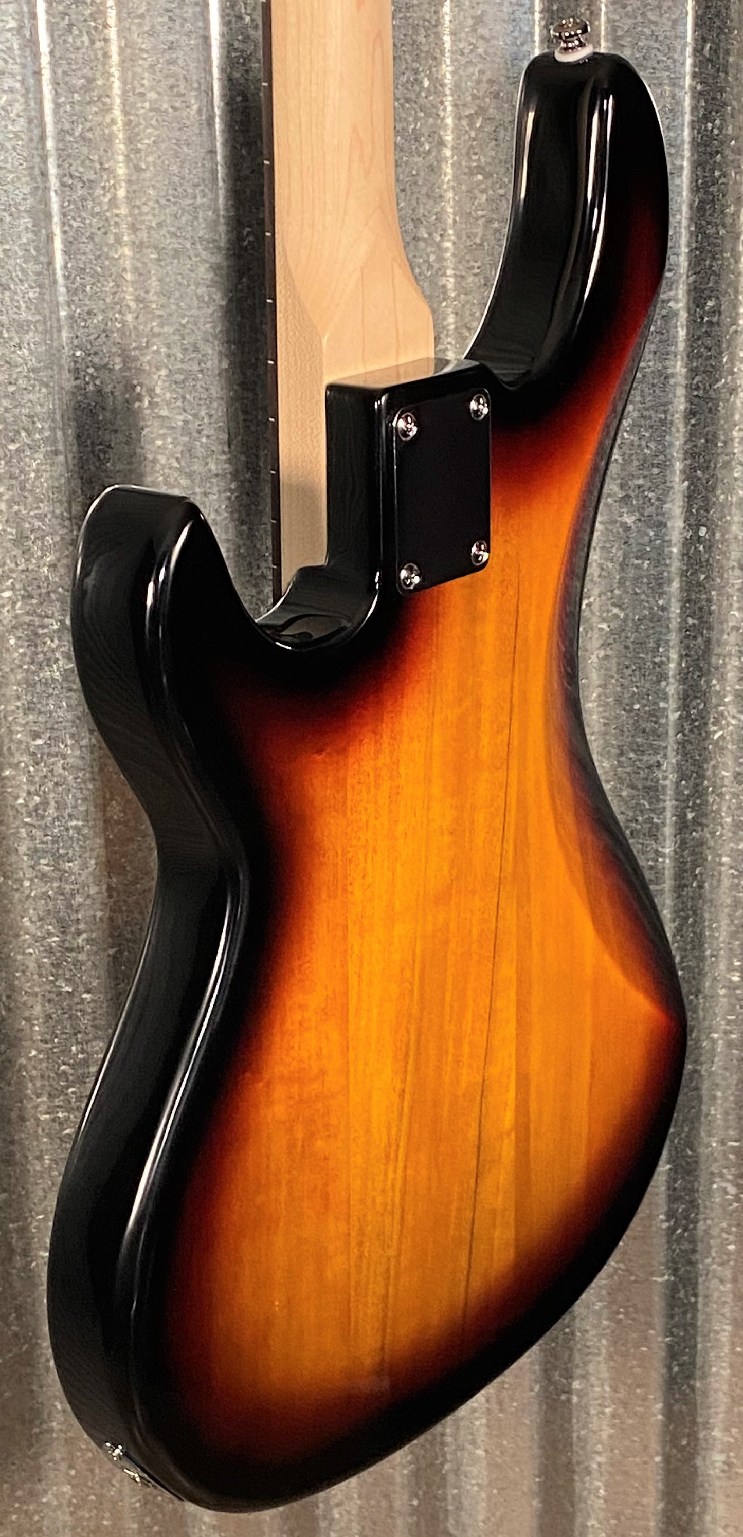 G&L Tribute Kiloton Fretless 4 String Bass 3 Tone Sunburst #6462