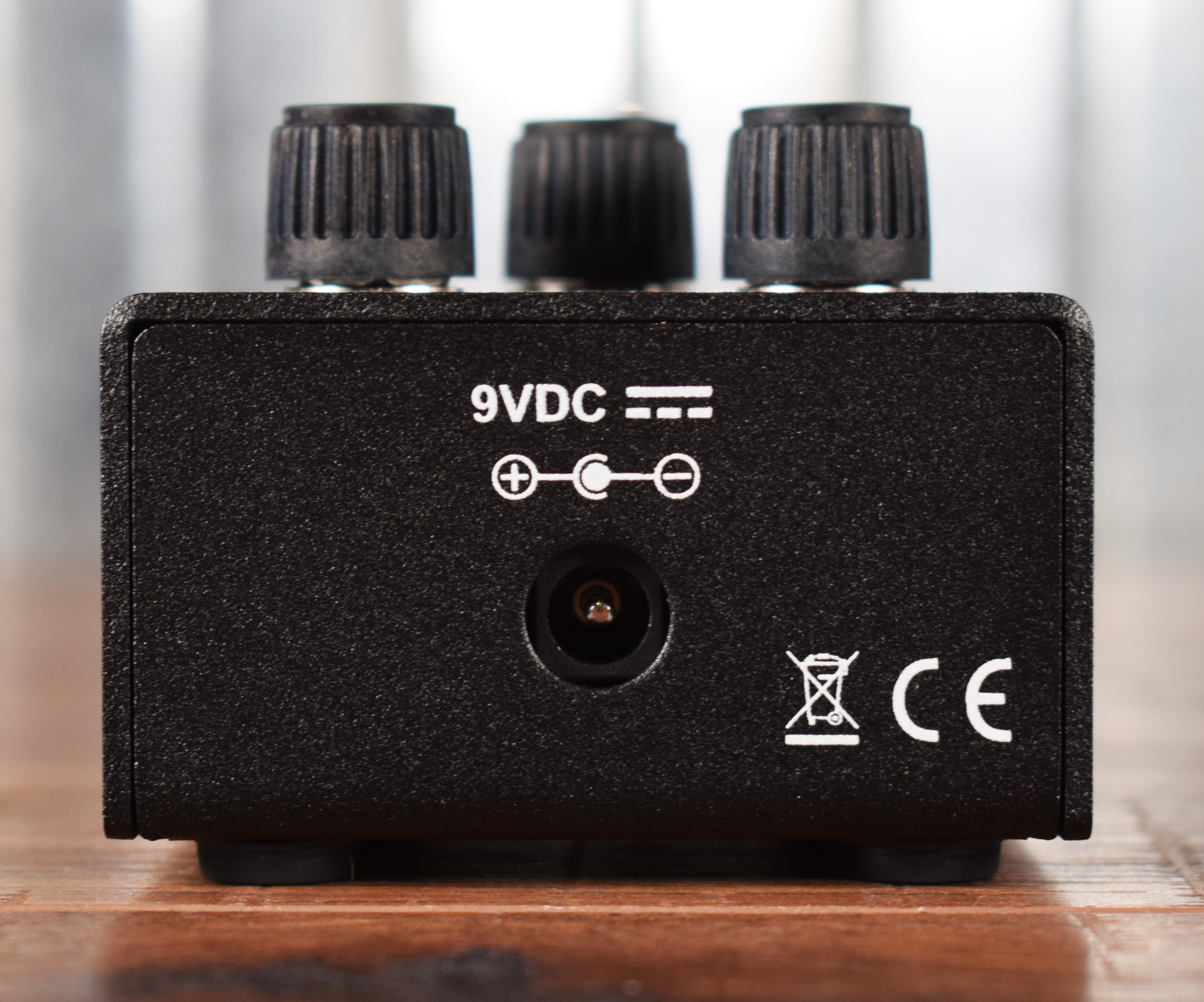 ベース Sadowsky Bass Preamp SBP-2 SBP2 Amazon.com: Base Preamp/EQ Effect Pedal SAC PED SBP 2 V2