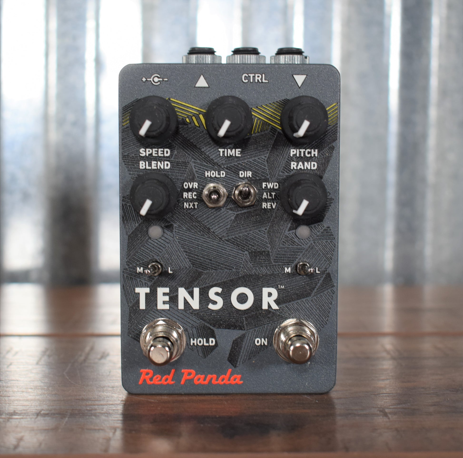 red panda guitar pedals Red Panda Tensor Reverse Tape Guitar Effect Pedal Demo – Specialty Traders