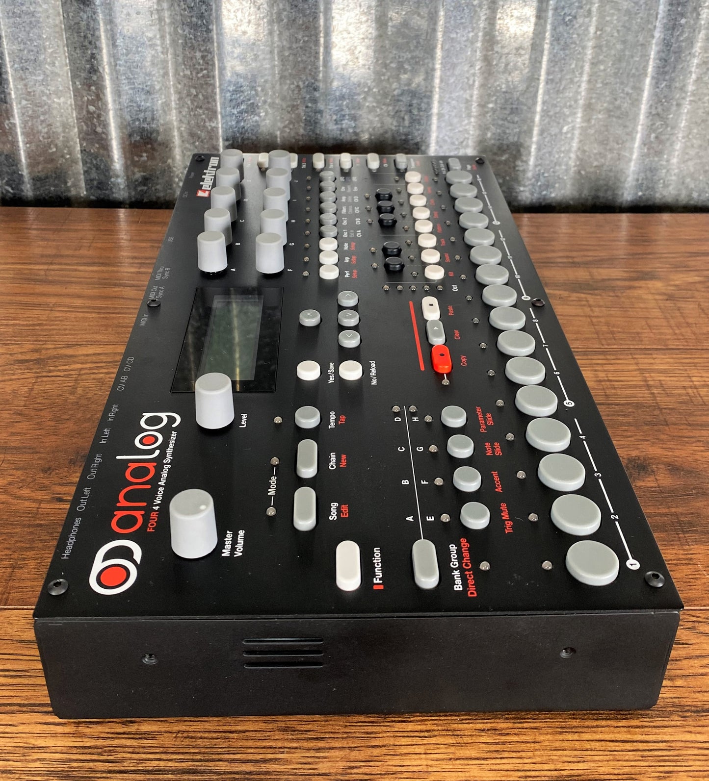 Elektron Analog Four 4 Voice Polyphonic Tabletop Synthesizer Used