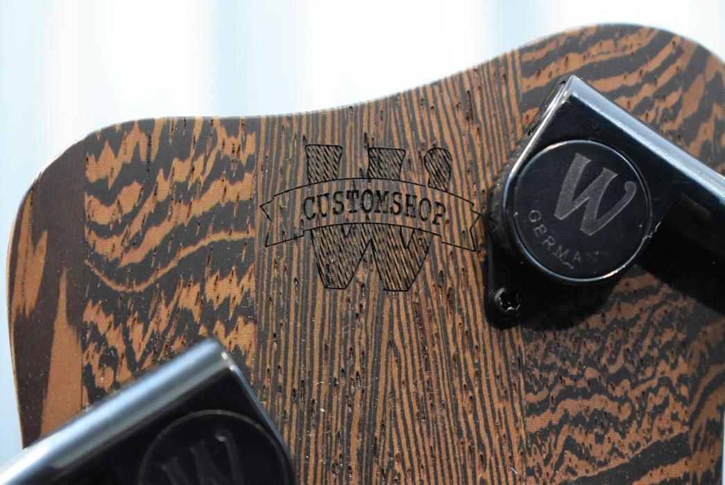 Warwick Custom Shop Masterbuilt Corvette $$ 5 String AAA Flame Top Bass & Case