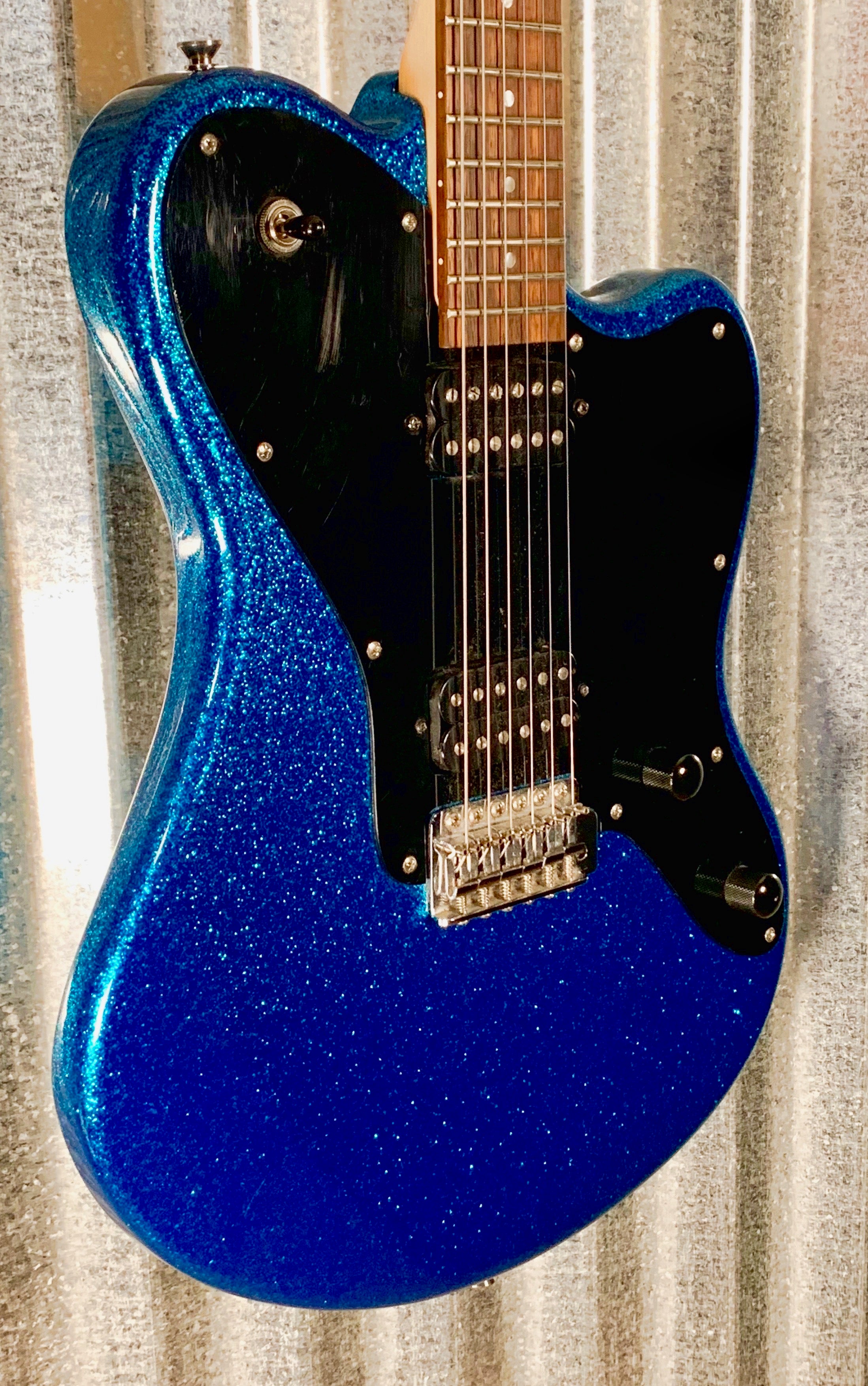 Fernandes Native HH Atomic Sparkle Blue Guitar #1390 Used – Specialty  Traders