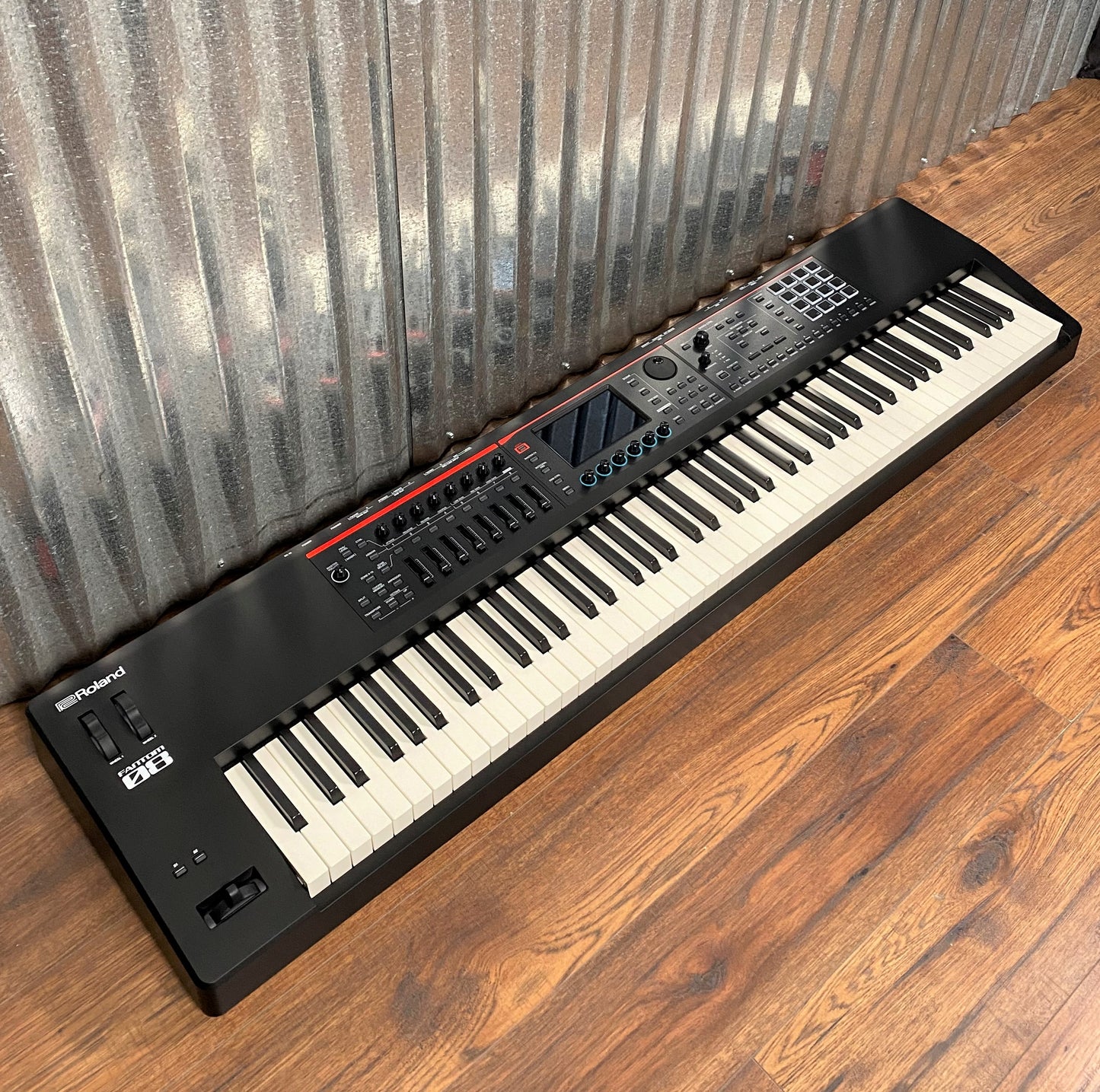 Roland Fantom-08 88 Key Music Workstation Keyboard Synthesizer