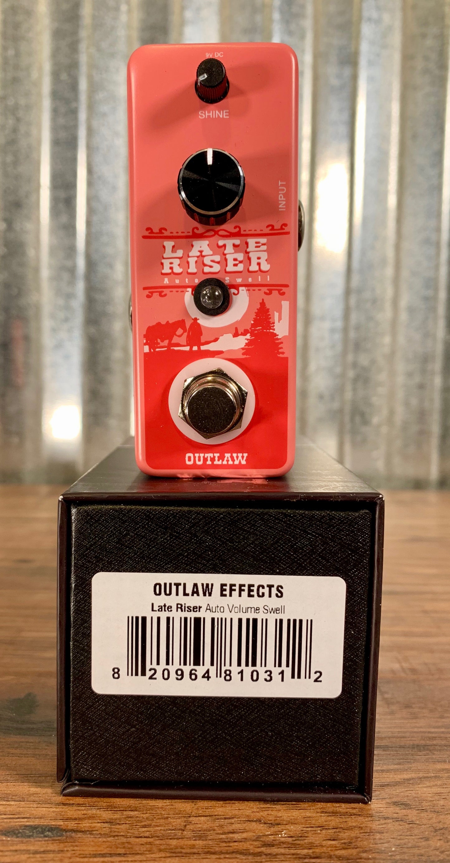 Outlaw Effects Late Riser Auto Volume Swell Guitar Effect Pedal