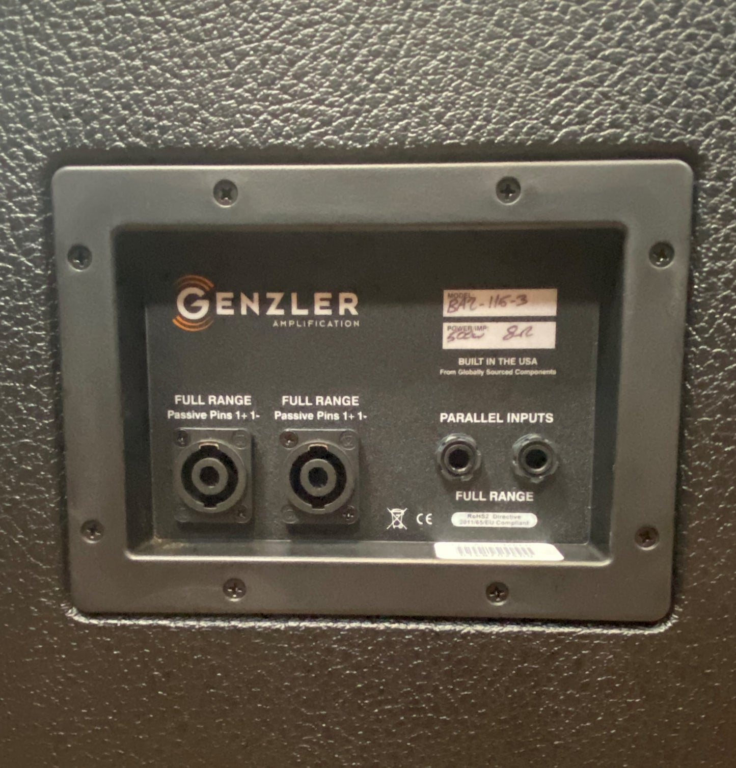 Genzler Amplification BA2-115-3SLT Series 2 1x15" 500 Watt Bass Array Speaker Cabinet Slant