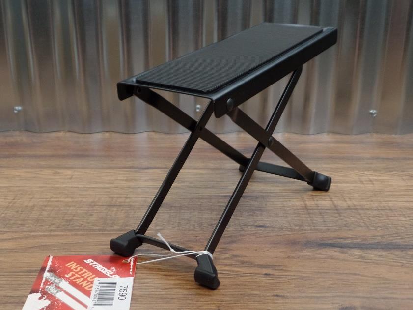 Stageline 7590 Guitar Foot Stool *