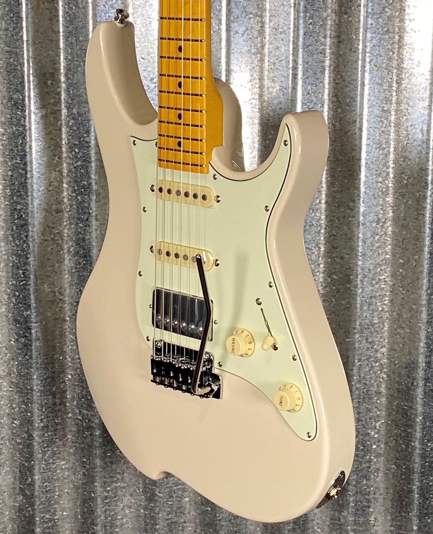 Vola OZ RV MF V3 MC Vintage White Guitar & Bag #2618