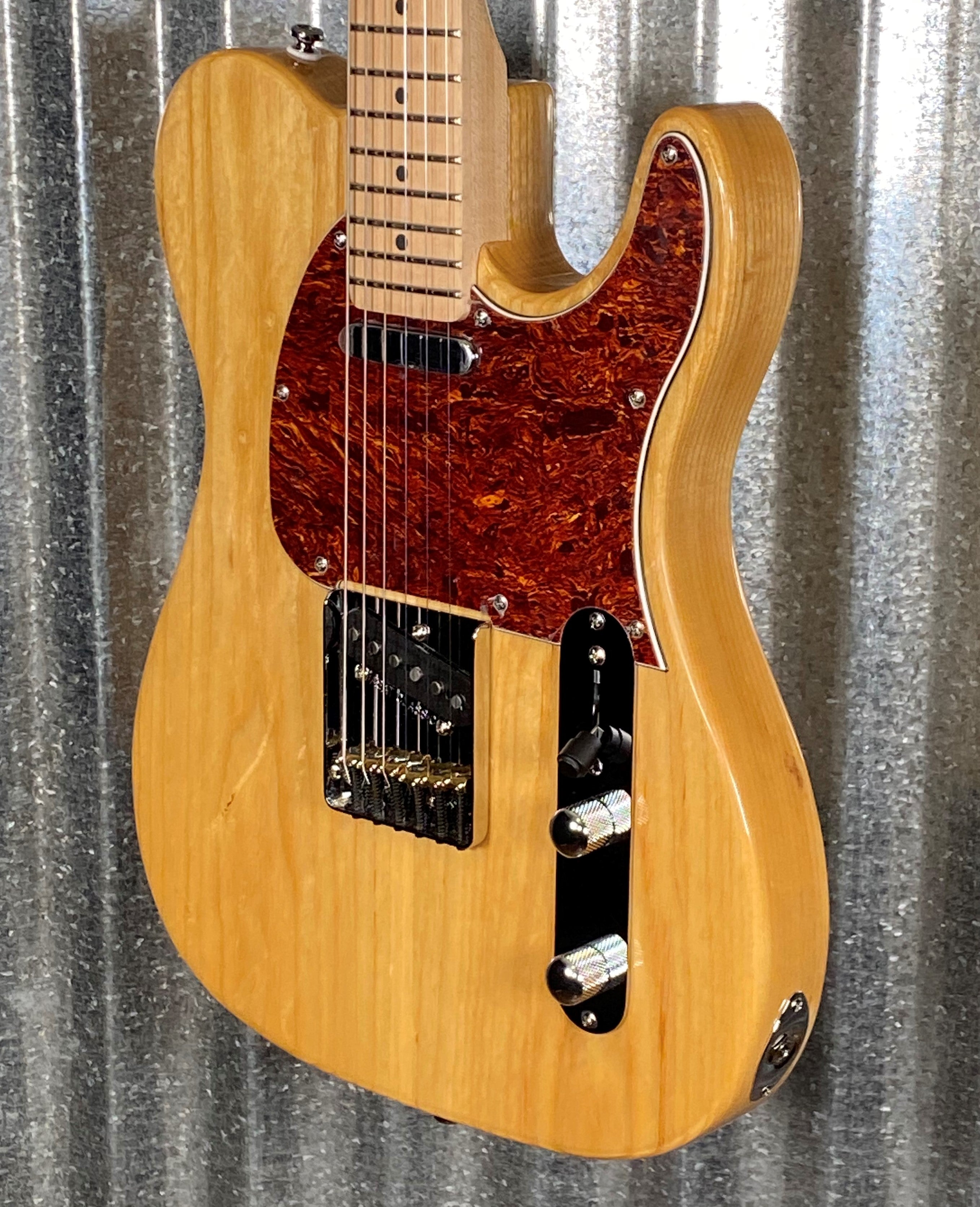 G&L Tribute ASAT Classic Natural Guitar #2033 – Specialty Traders