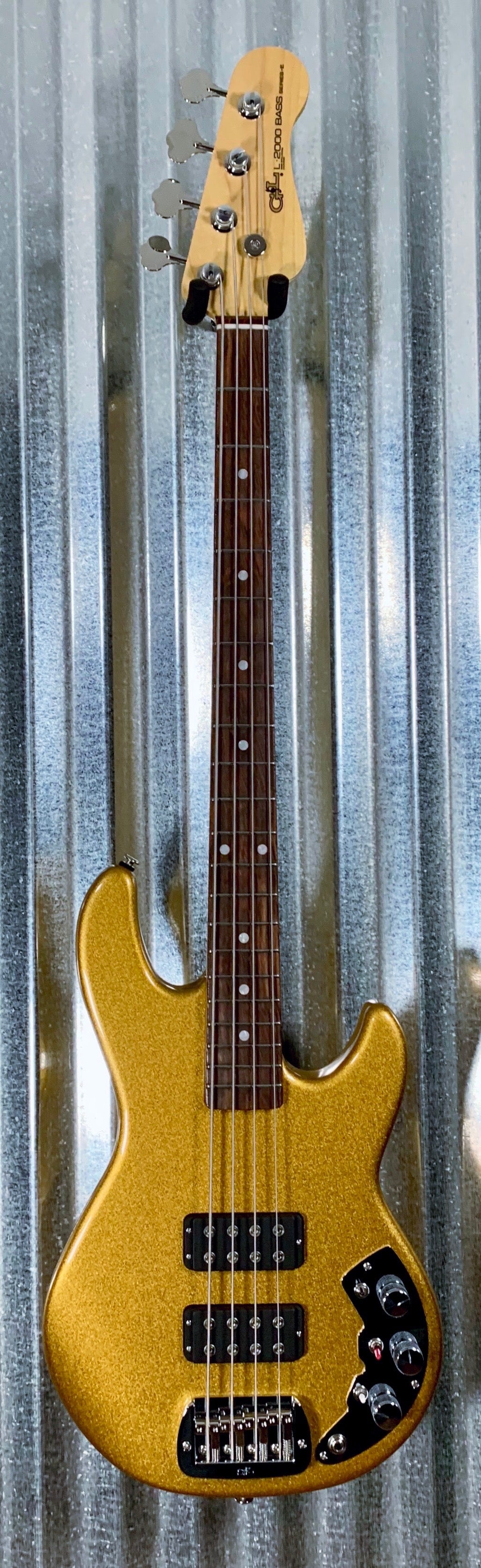 G&L USA CLF Research L2000 Pharaoh Gold 4 String Bass & Case L-2000 2018 #0108
