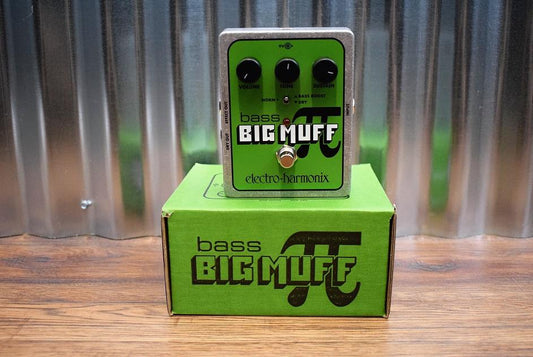 Electro-Harmonix Bass Big Muff Pi Classic Bass Guitar Distortion Effect Pedal