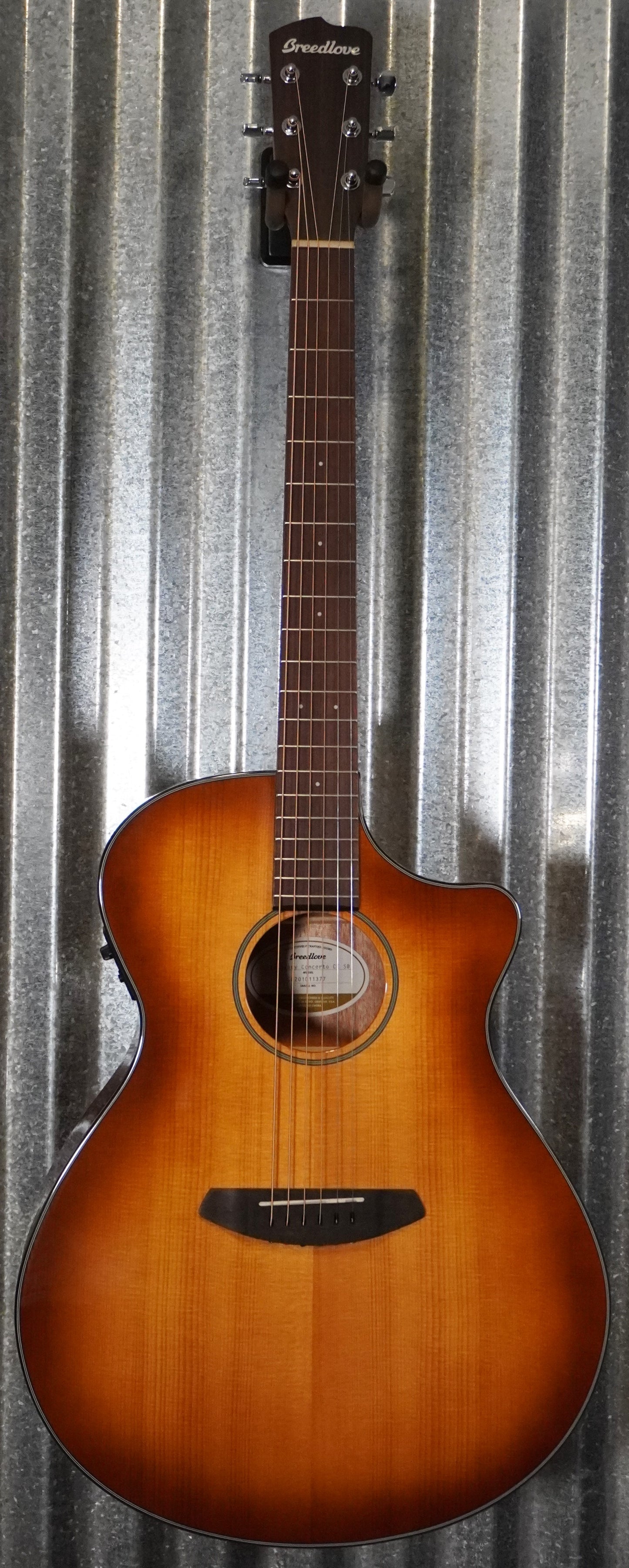 Breedlove Discovery S Concerto Sunburst CE Acoustic Electric Guitar DSC014CESSMA #1377 Used