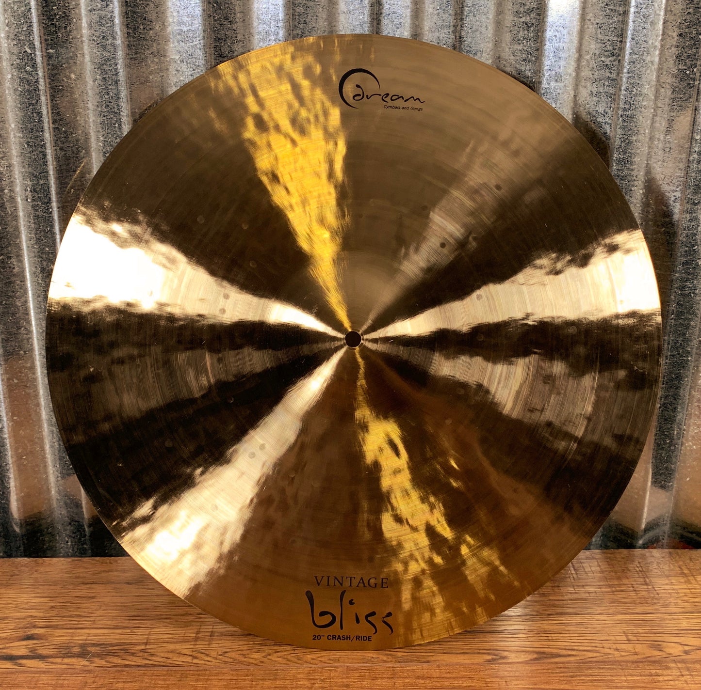 Dream Cymbals VBCRRI20 Vintage Bliss Hand Forged & Hammered 20" Crash Ride Demo