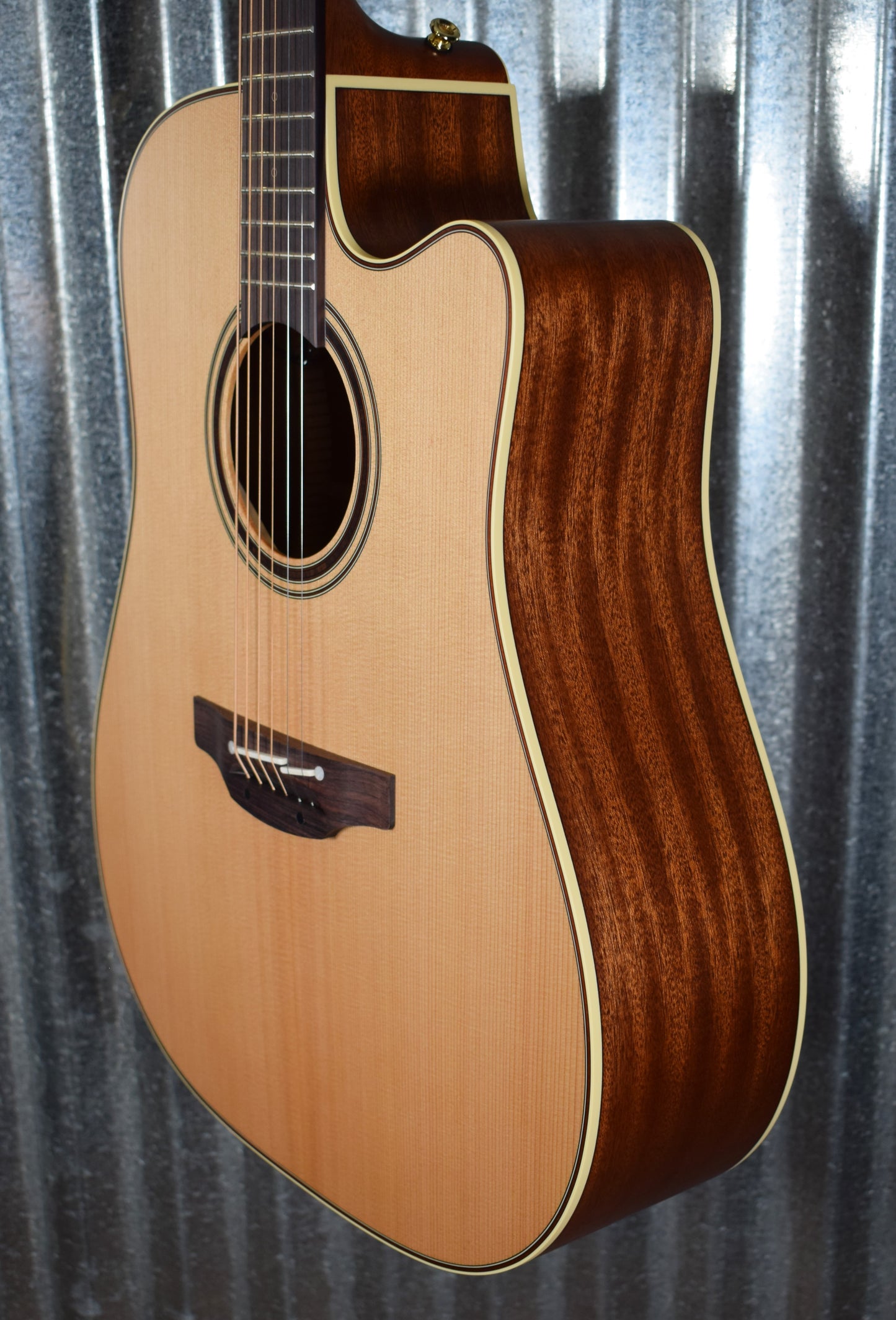 Takamine P3DC Natural Acoustic Electric Guitar & Case #0136 Used