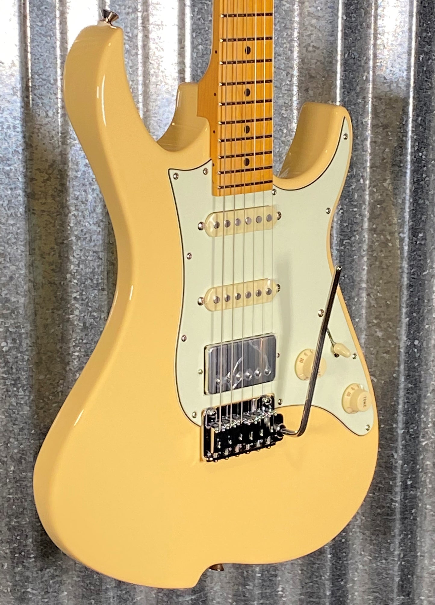 Vola OZ RV MF V3 VD MC Vintage Ivory Guitar & Bag #1919