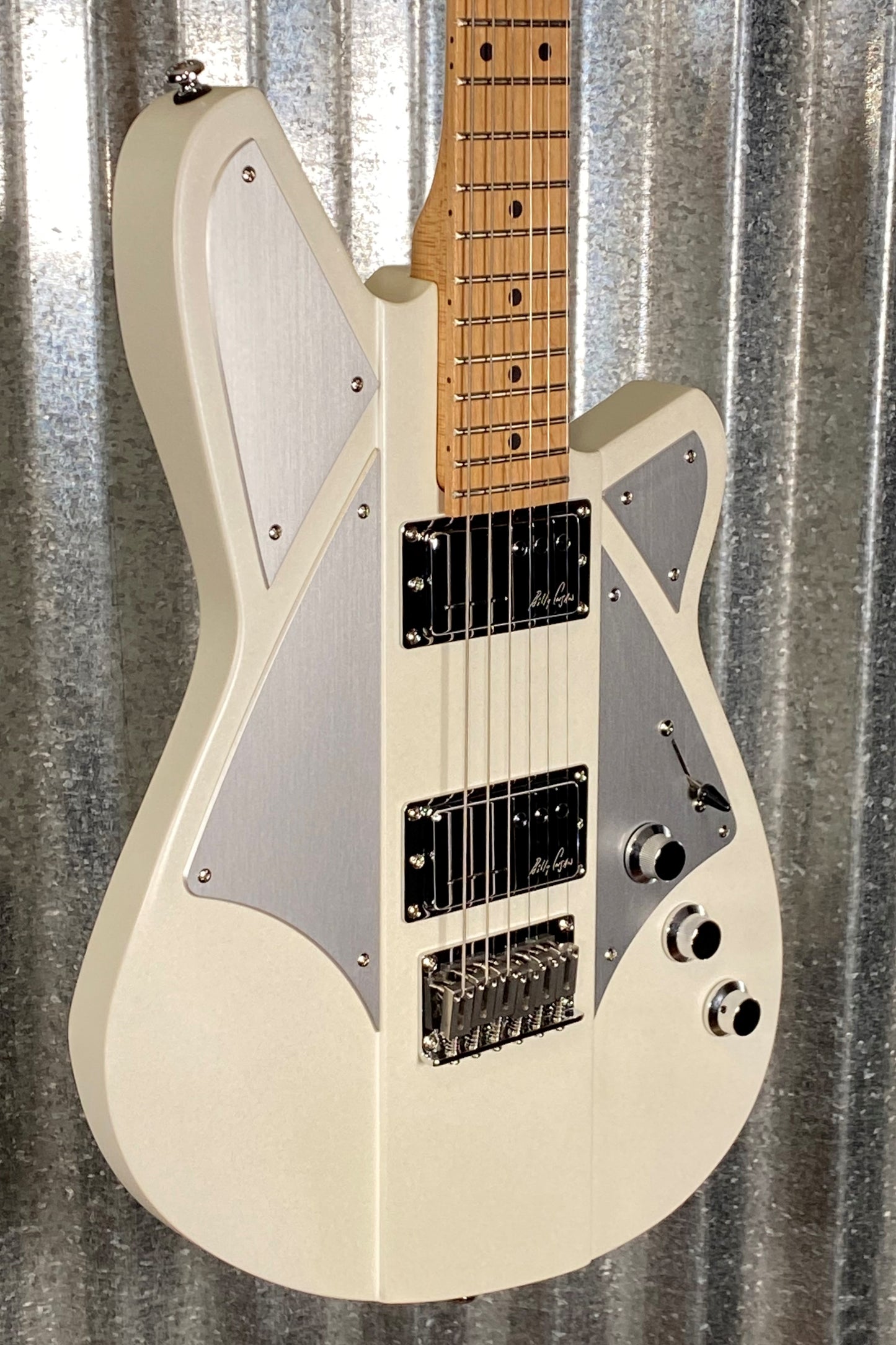 Reverend Billy Corgan Signature Pearl White Guitar #1946 B Stock