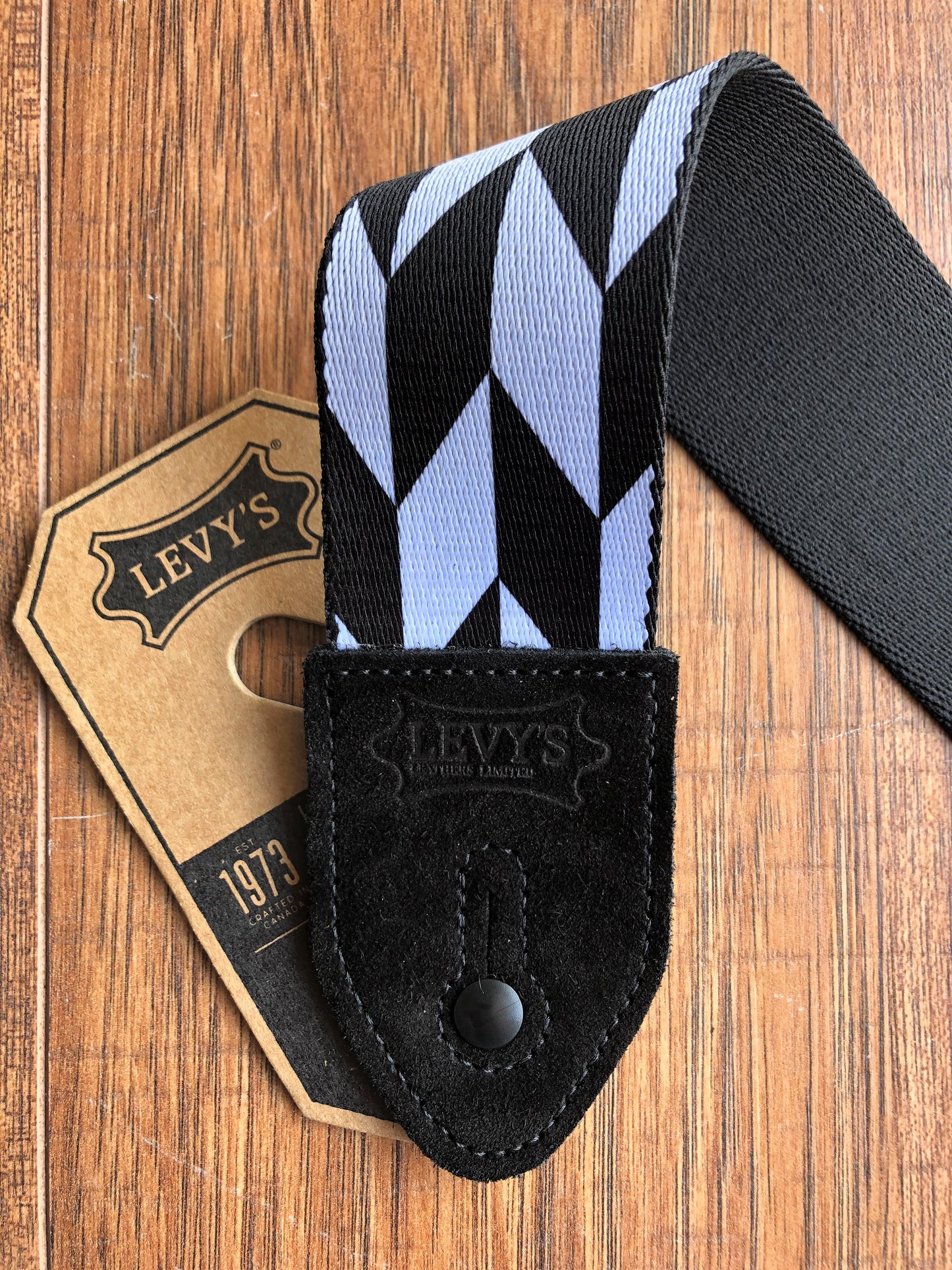 Levy's MPF2-001 2" Adjustable Print Poly Guitar & Bass Strap Black White