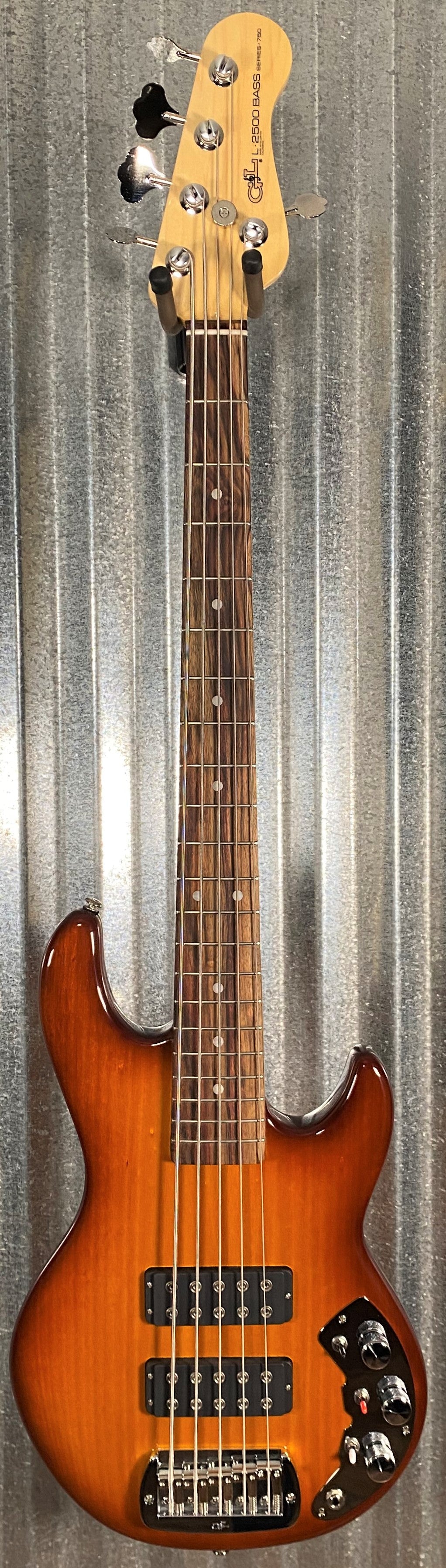 G&L USA CLF L-2500 S750 Old School Tobacco Sunburst 5 String Bass & Case #4168