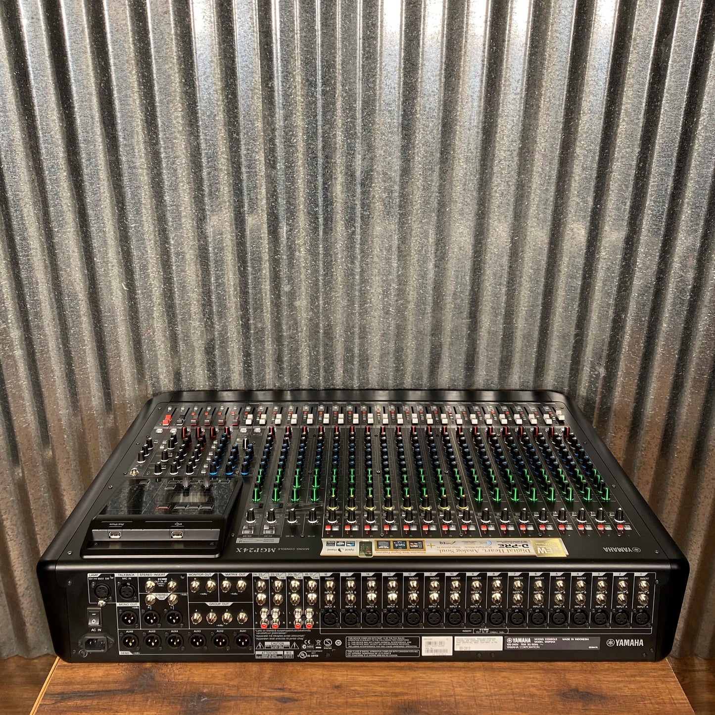 Yamaha MGP24X 24 Input Digital/Analog Mixer Used