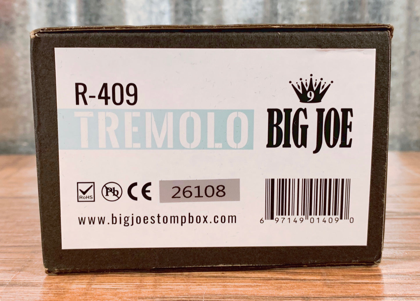 Big Joe Stomp Box Company Analog Tremolo R-409 Raw Series Guitar Effects Pedal