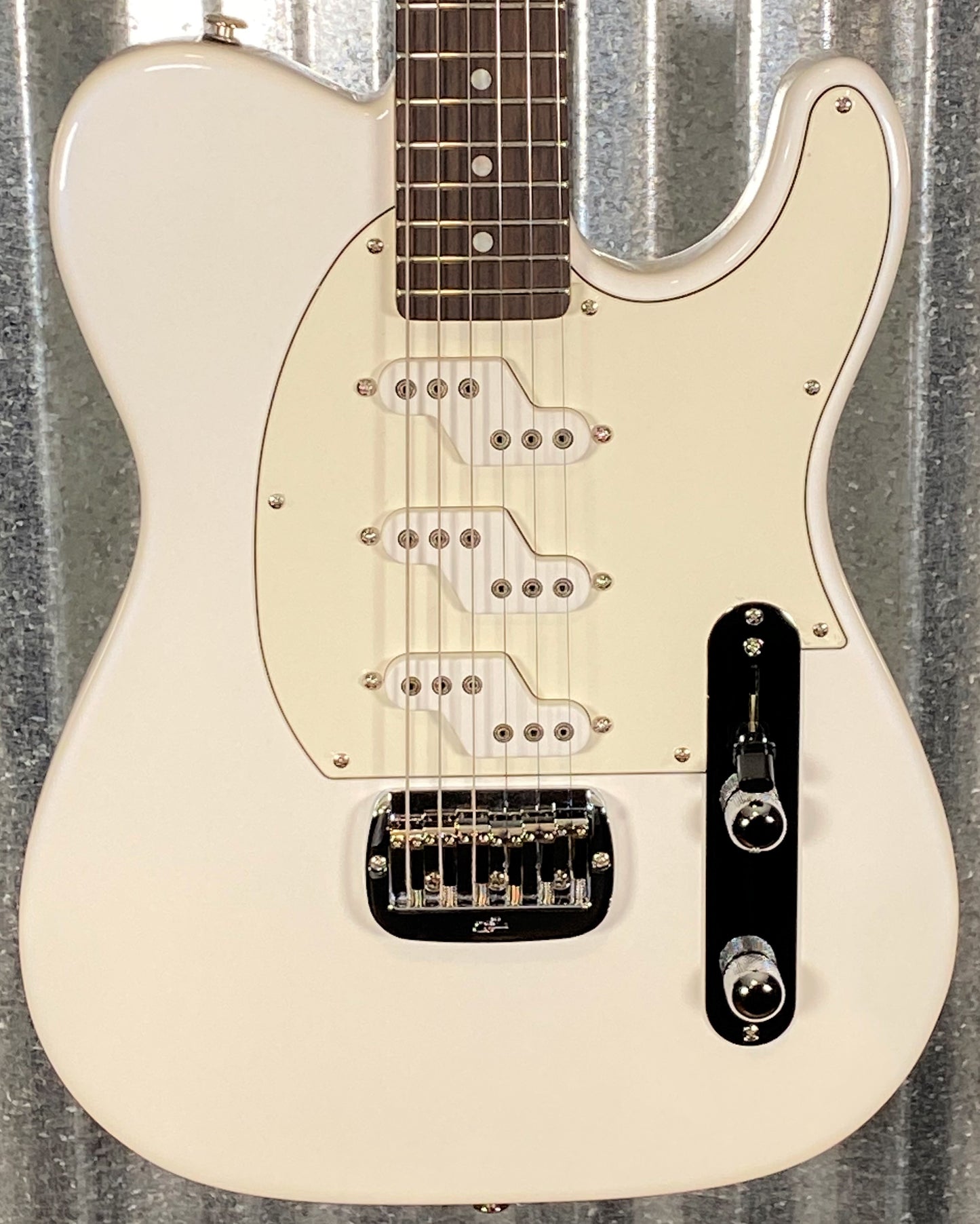 G&L USA ASAT Z3 Pearl White Guitar & Case #5206