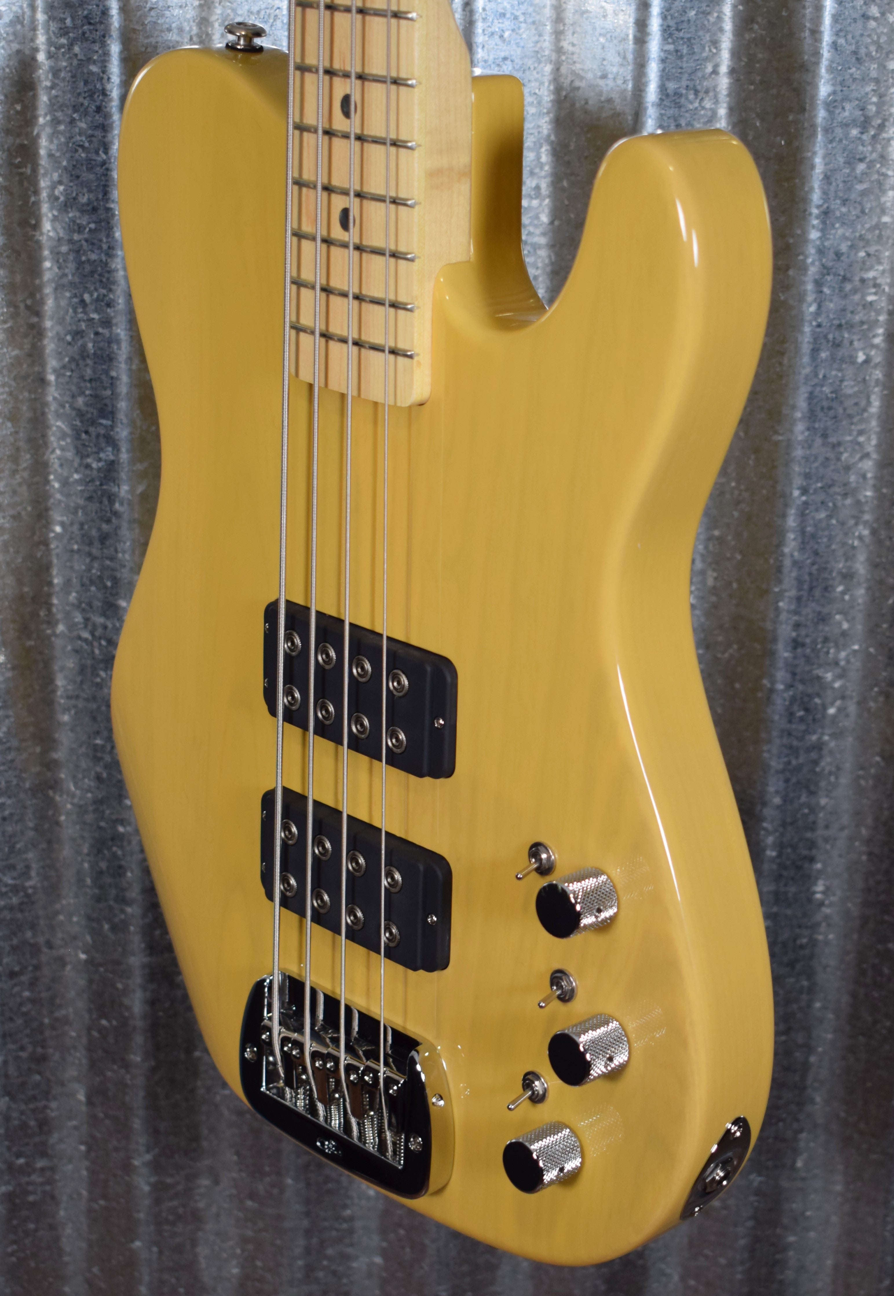 G&L USA ASAT Bass Butterscotch Blonde Maple Satin Neck & Case #6008