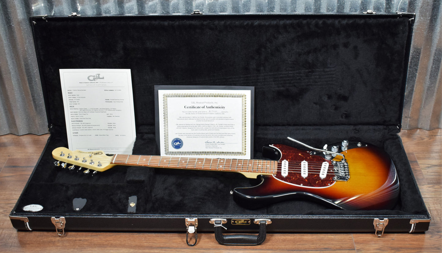 G&L USA Fullerton Deluxe Skyhawk 3 Tone Sunburst Guitar & Bag Demo #0081