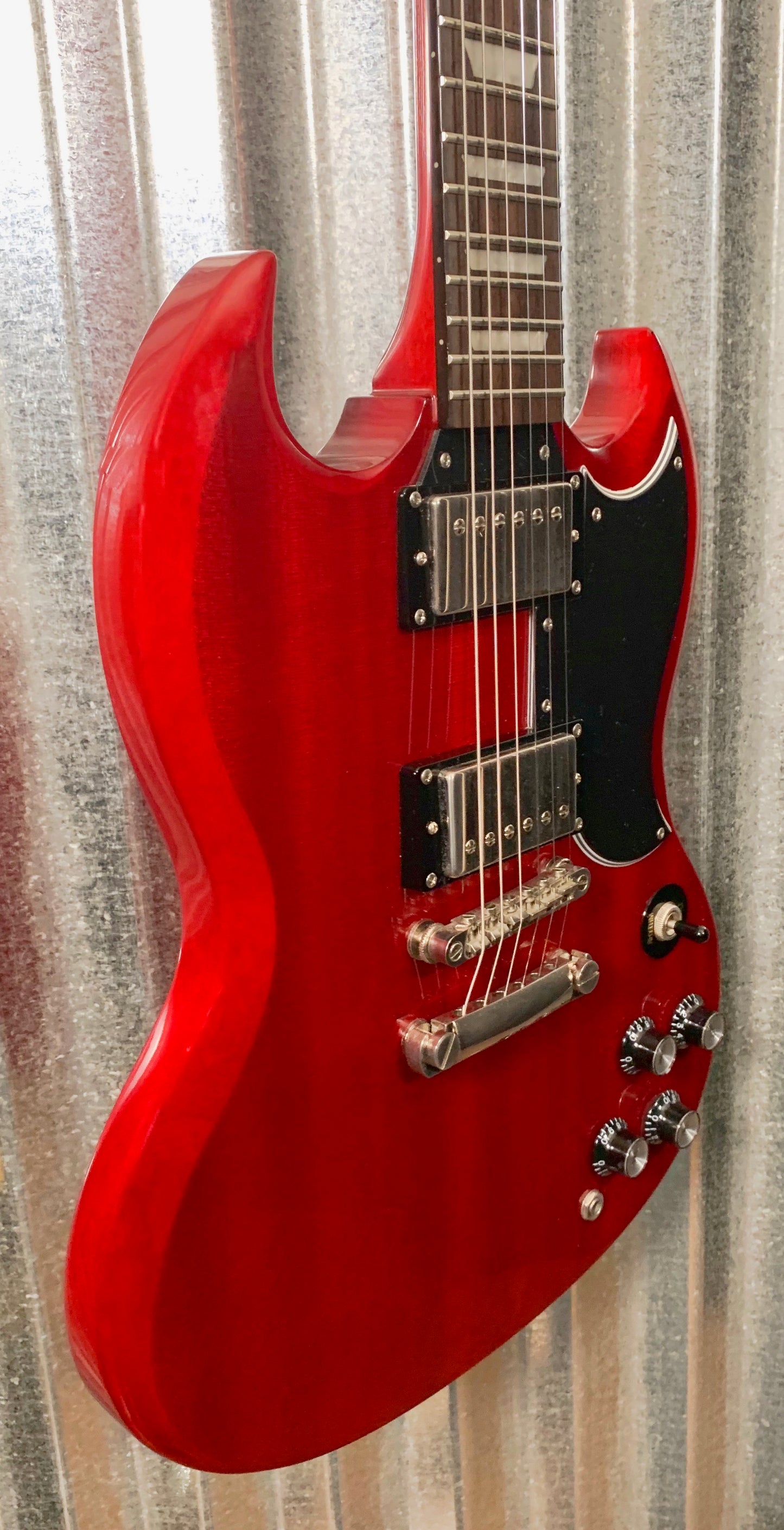 Epiphone G-400 SG Pro Cherry Guitar & Case #1444 Used