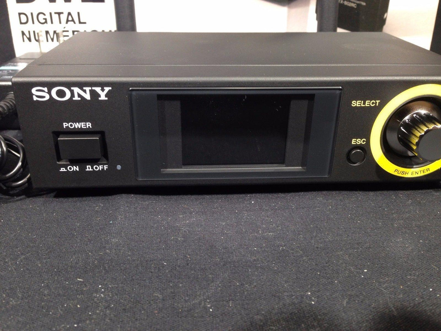Sony DWZ-B70HL Digital Wireless Headset & Lapel Microphone Body Pack Package