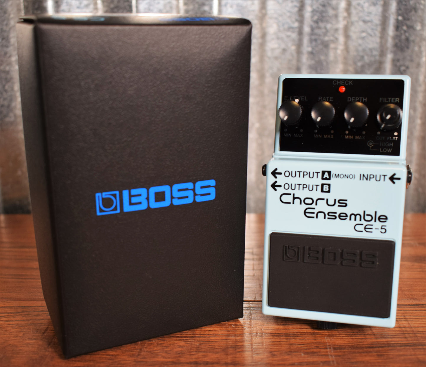 Boss CE-5 Chorus Ensemble Guitar Effect Pedal