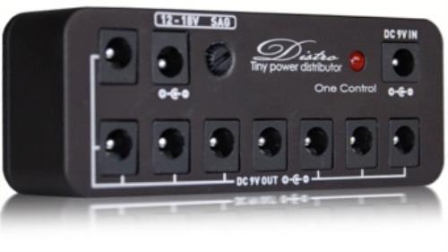 One Control Micro Distro Black Pack Tiny Power Distributor Power Supply & Cables